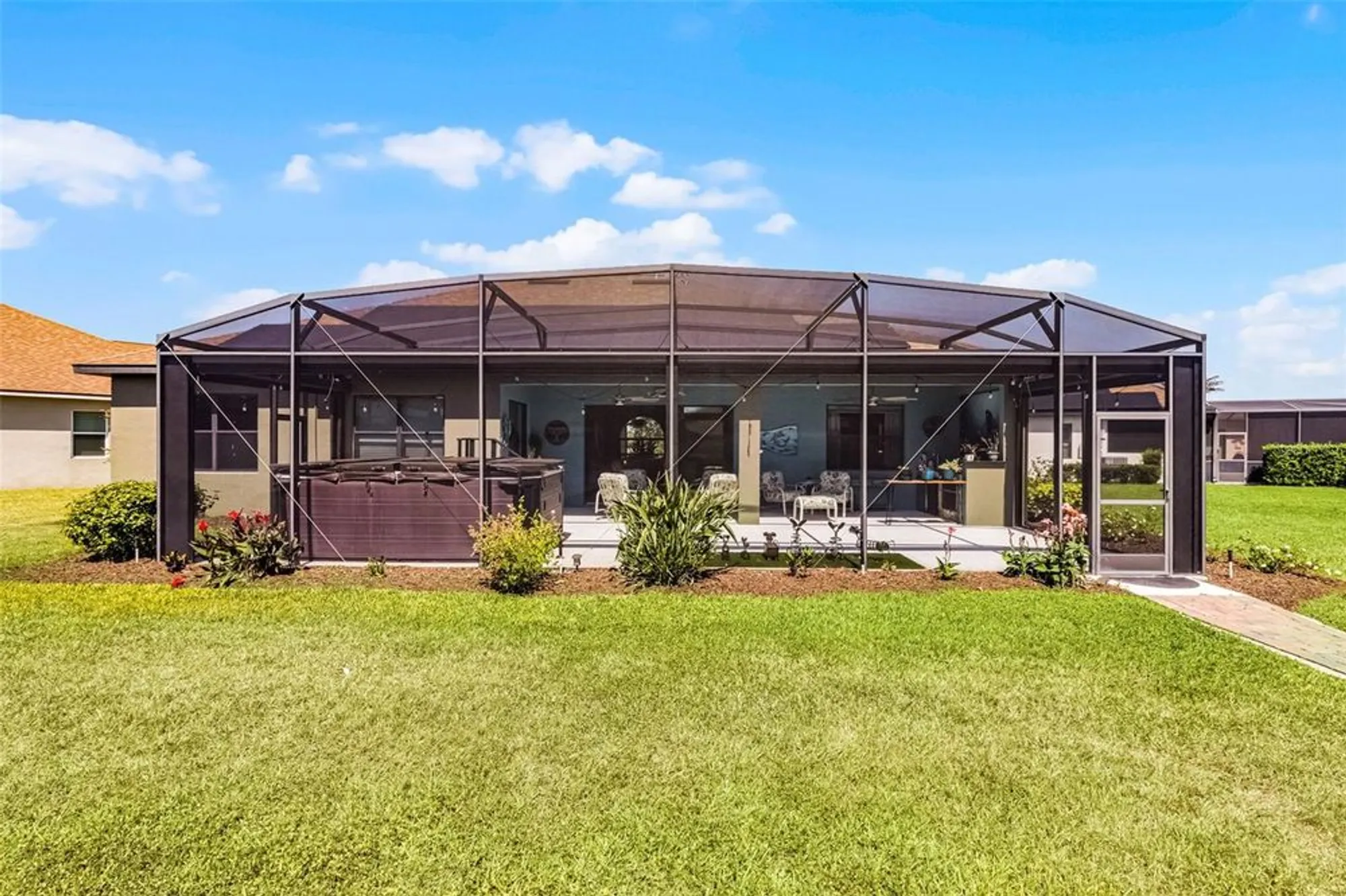 Property Slideshow image 44 of 71 | 1394 oakmont dr, Winter Haven, FL, 33884