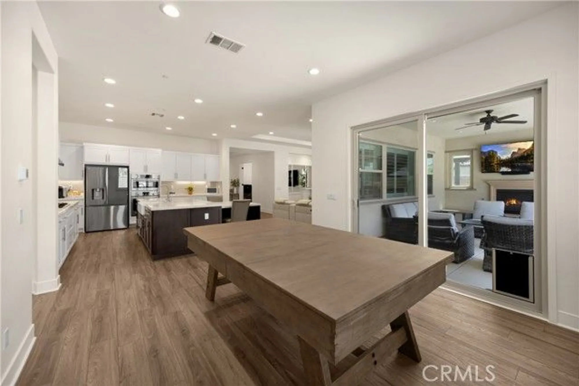 Property Slideshow image 35 of 68 | 11638 oakton way, Corona, CA, 92883