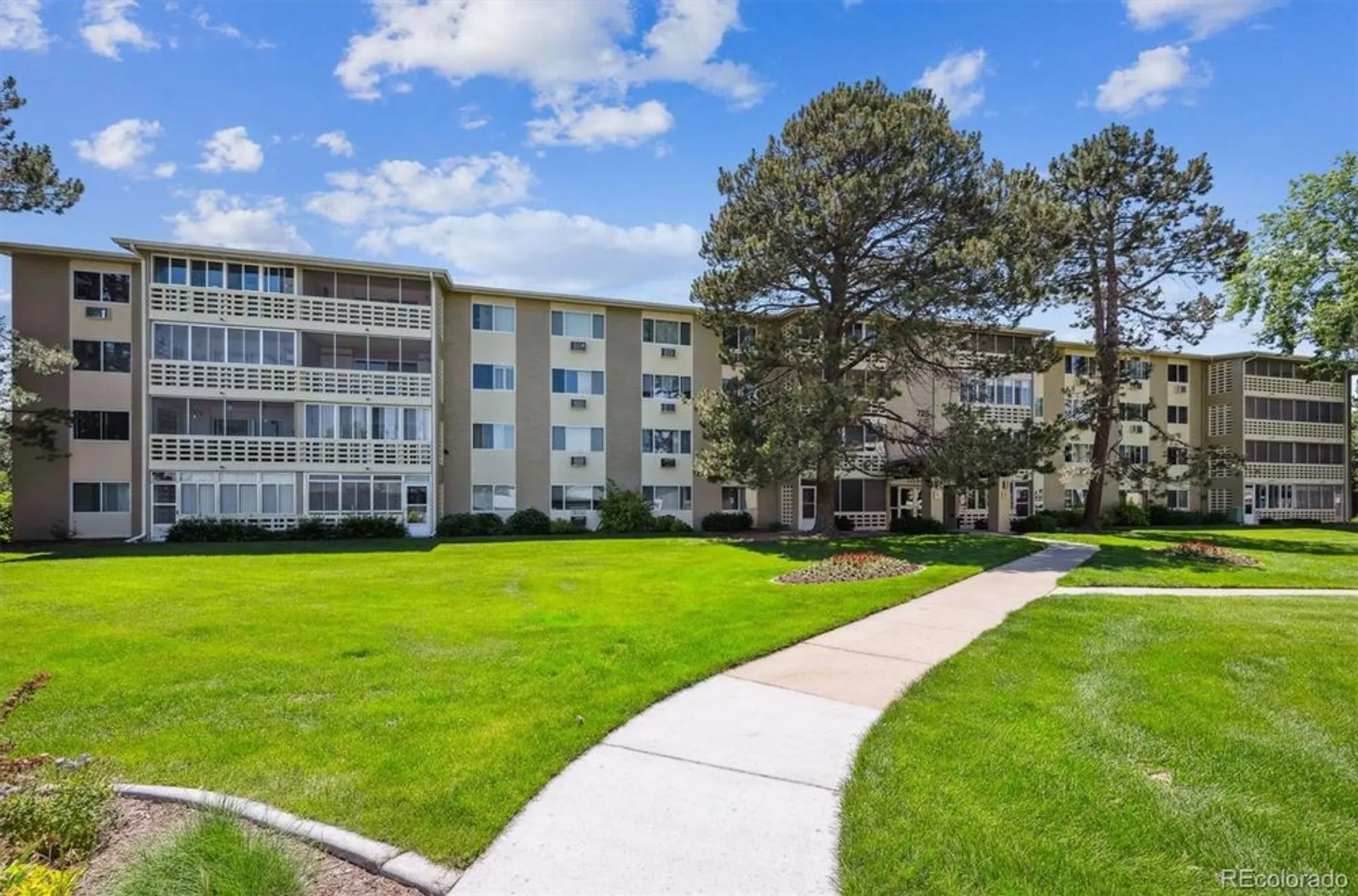Property Slideshow image 29 of 31 | 725 s alton way unit 7d, Denver, CO, 80247