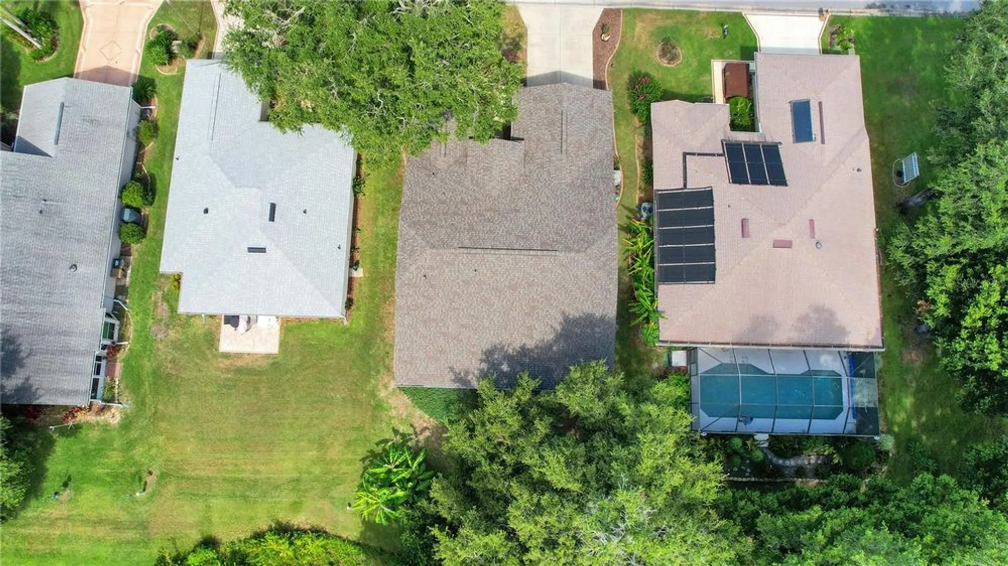 Property Slideshow image 49 of 77 | 32942 rambling oaks ct, Leesburg, FL, 34748