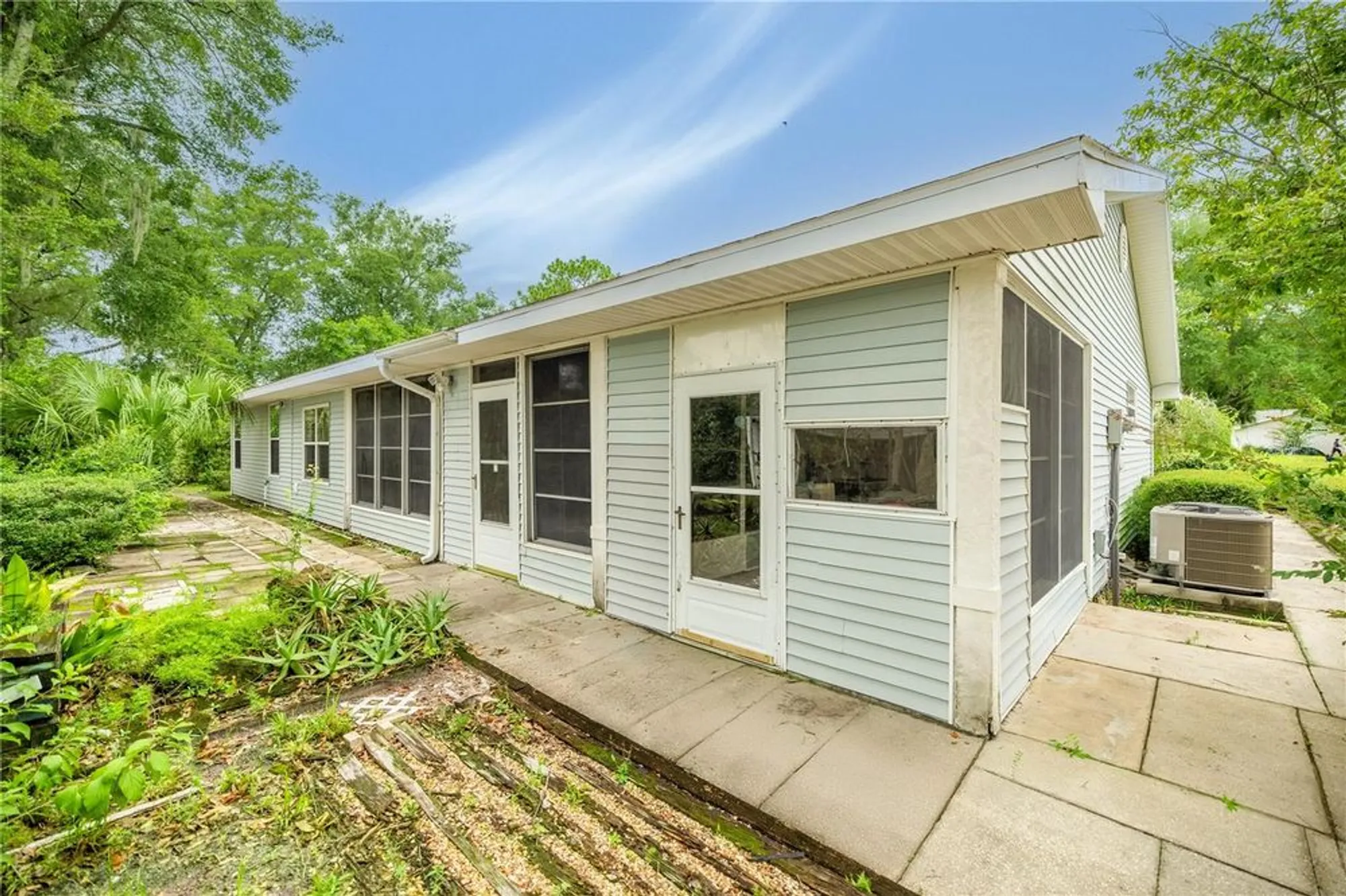 Property Slideshow image 4 of 28 | 10816 sw 83rd ave, Ocala, FL, 34481