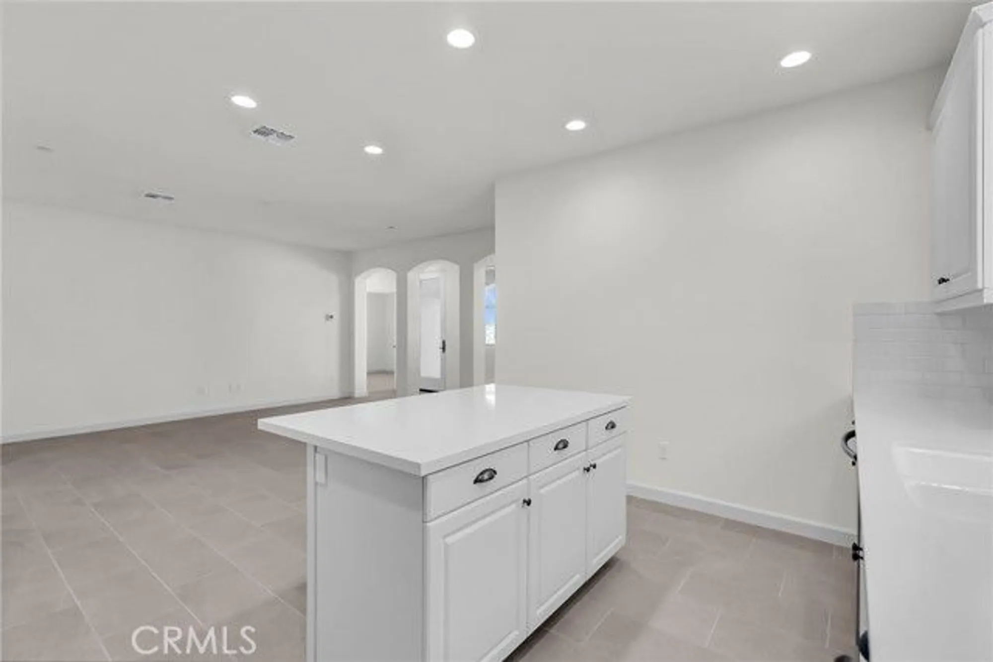 Property Slideshow image 11 of 35 | 7420 desert sky dr, Yucca Valley, CA, 92284