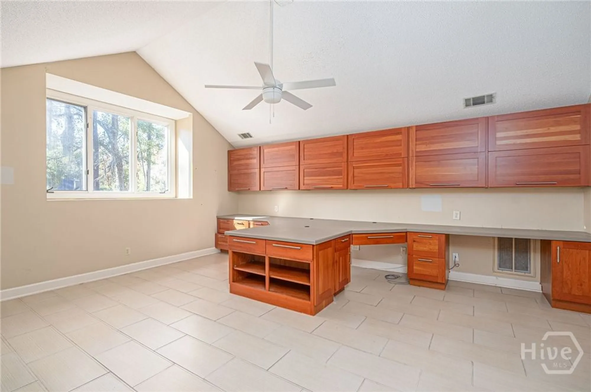 Property Slideshow image 23 of 29 | 22 deer run, Savannah, GA, 31411