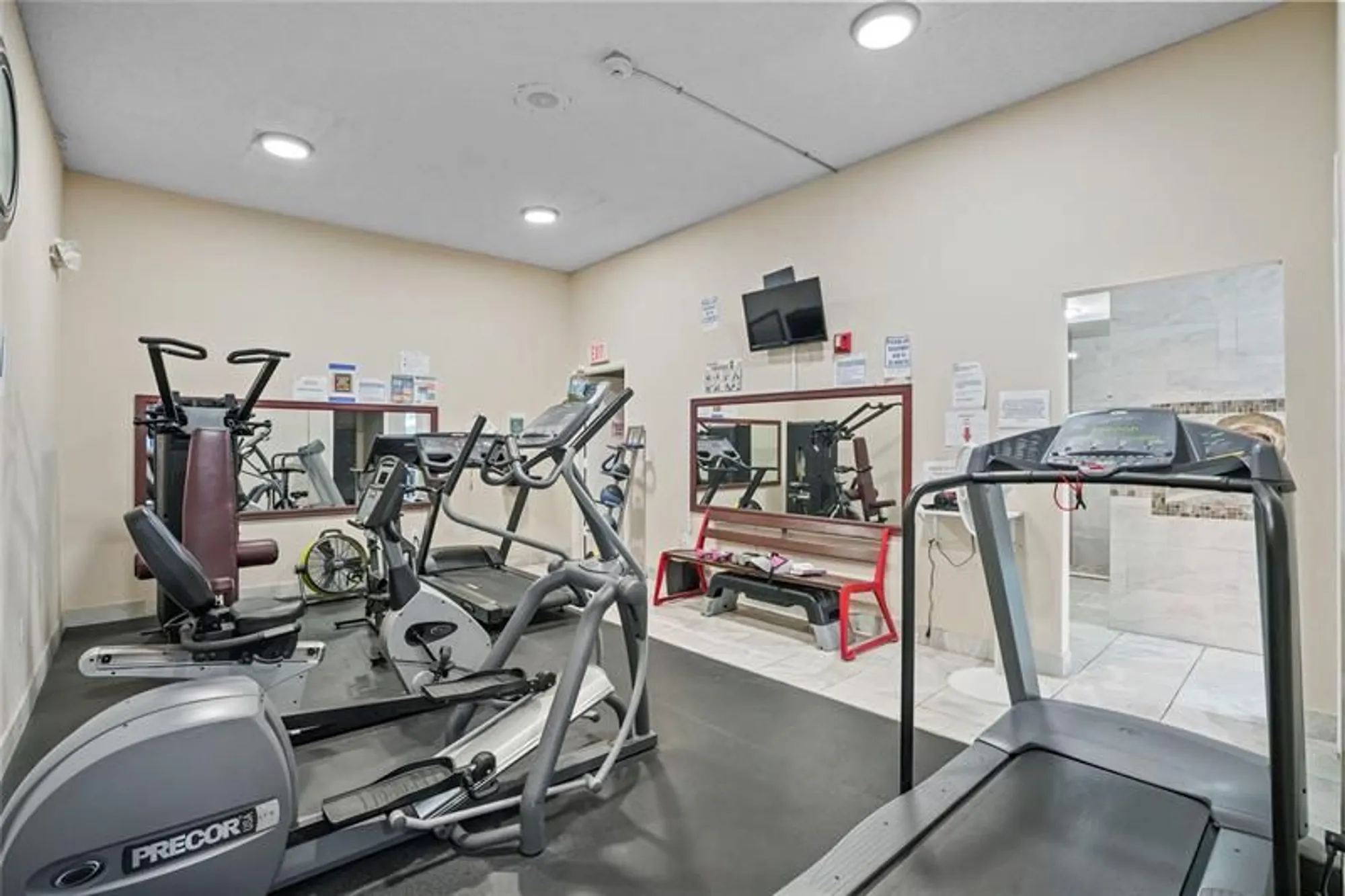 Property Slideshow image 30 of 43 | 3001 nw 46th ave 404, Lauderdale Lakes, FL, 33313