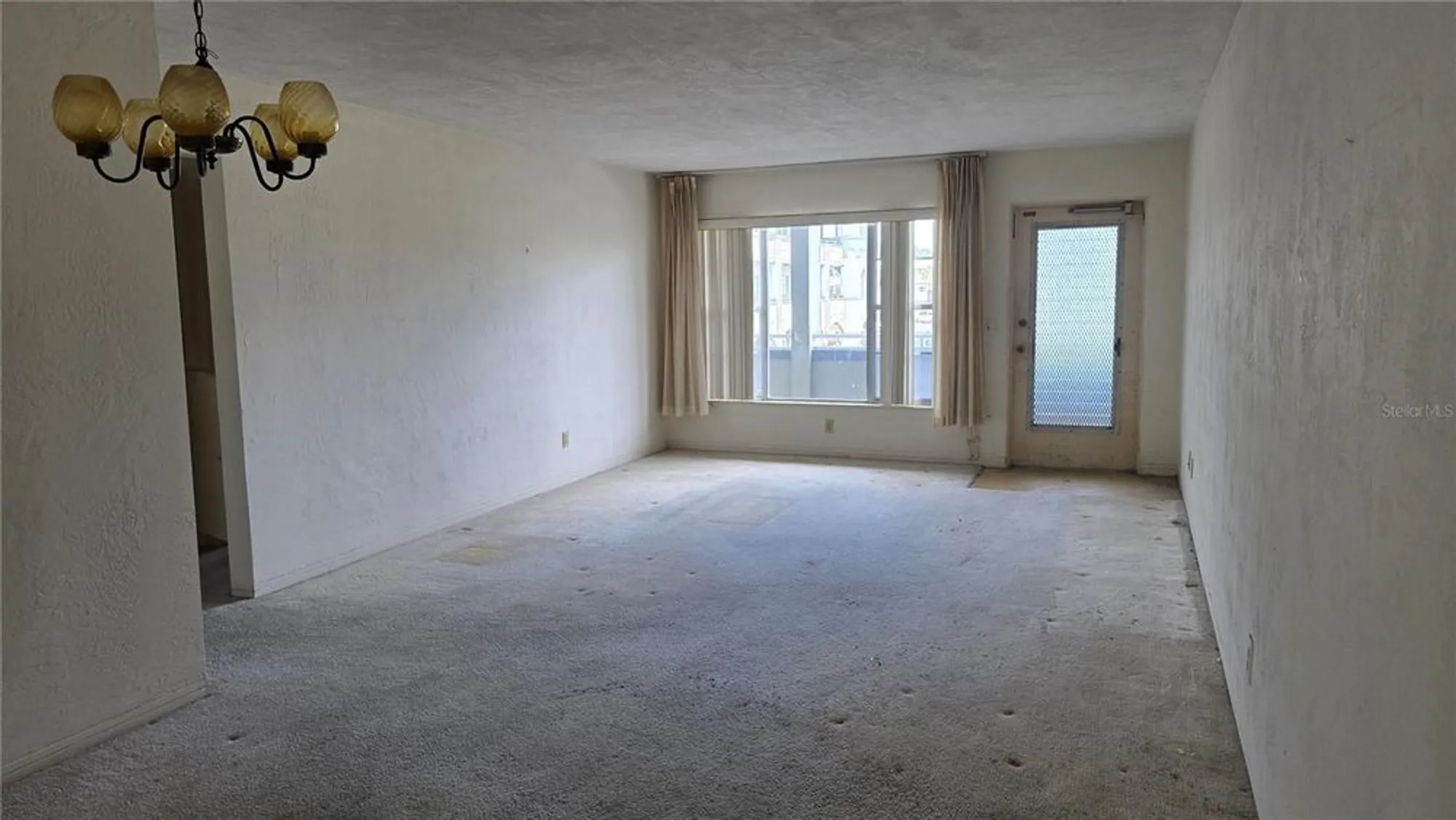 Property Slideshow image 6 of 25 | 2461 canadian way 33, Clearwater, FL, 33763