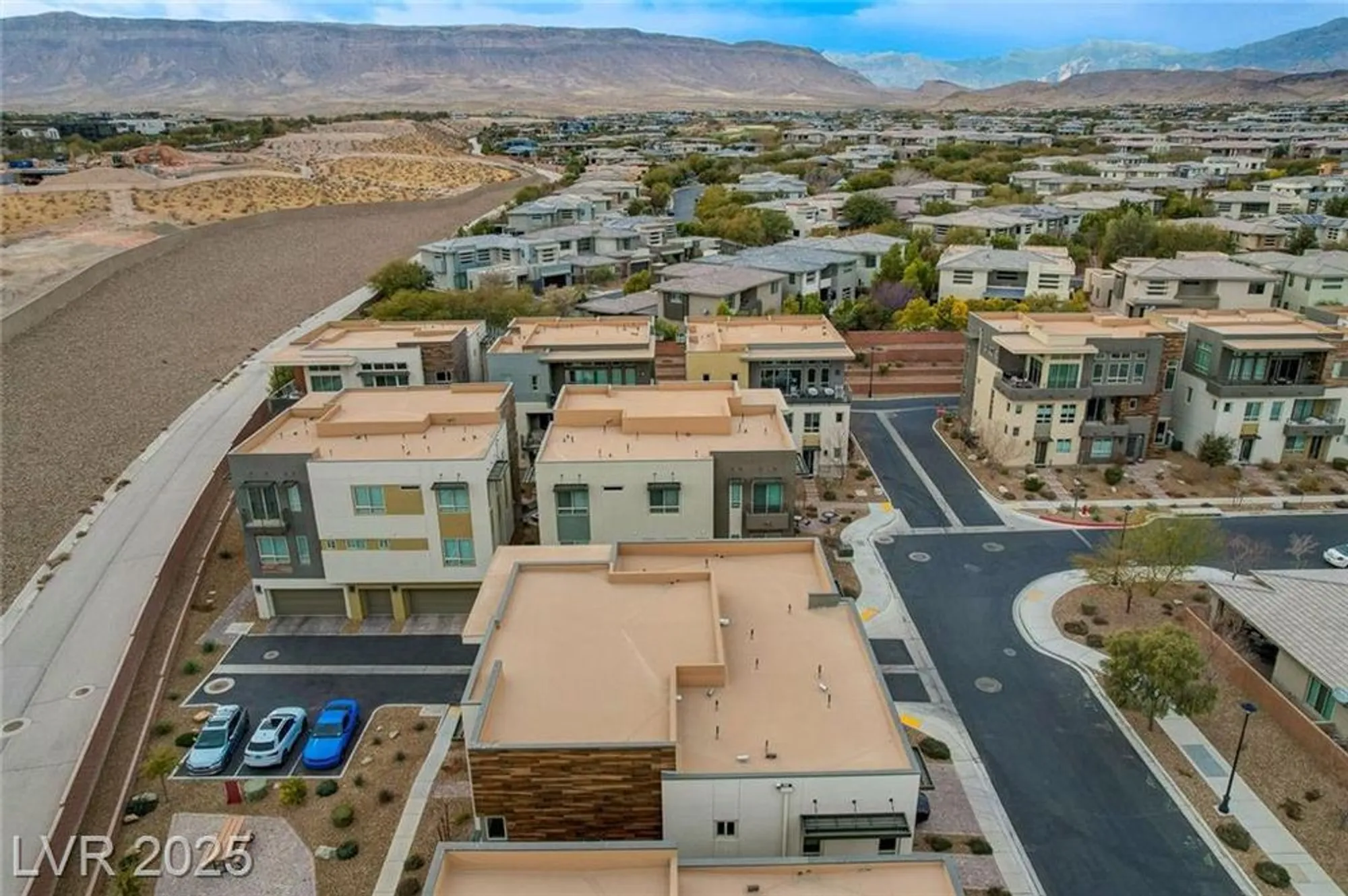 Property Slideshow image 43 of 57 | 4336 guava ct n/a, Las Vegas, NV, 89135