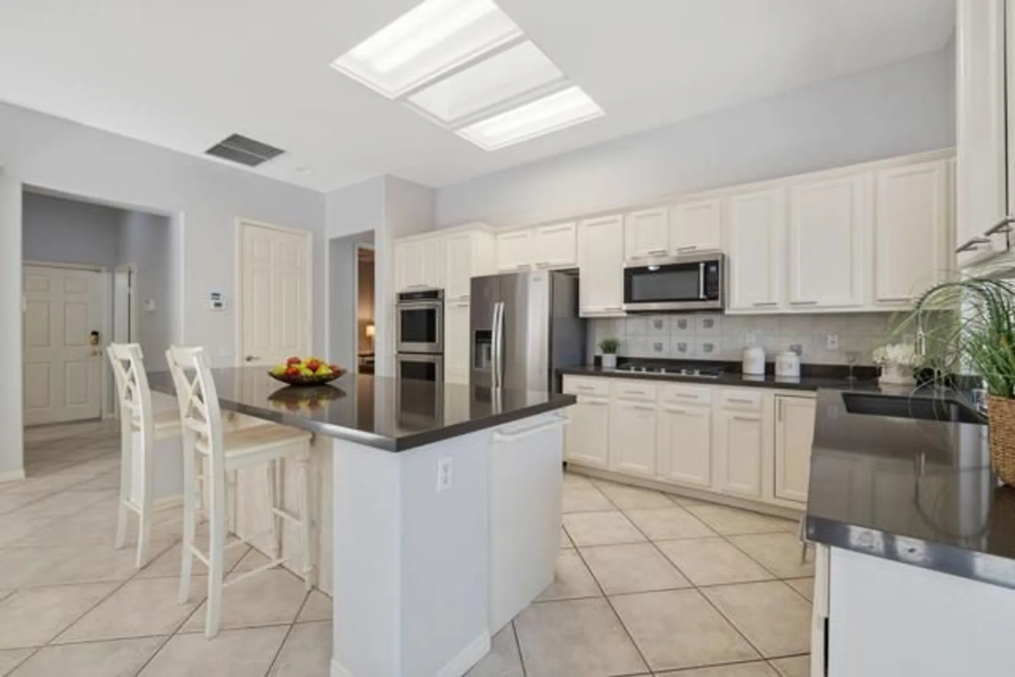 Property Slideshow image 15 of 44 | 37248 wyndham rd, Palm Desert, CA, 92211