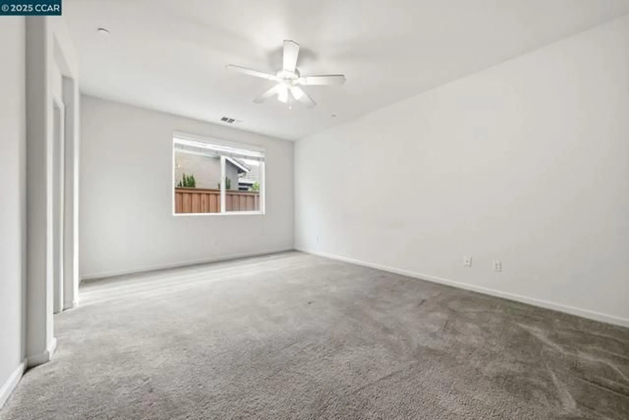 Property Slideshow image 24 of 60 | 4213 hovnanian dr, Sacramento, CA, 95834