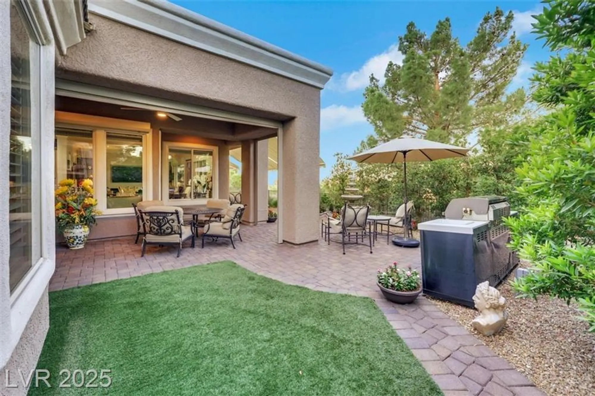 Property Slideshow image 11 of 63 | 4286 pacifico ln, Las Vegas, NV, 89135