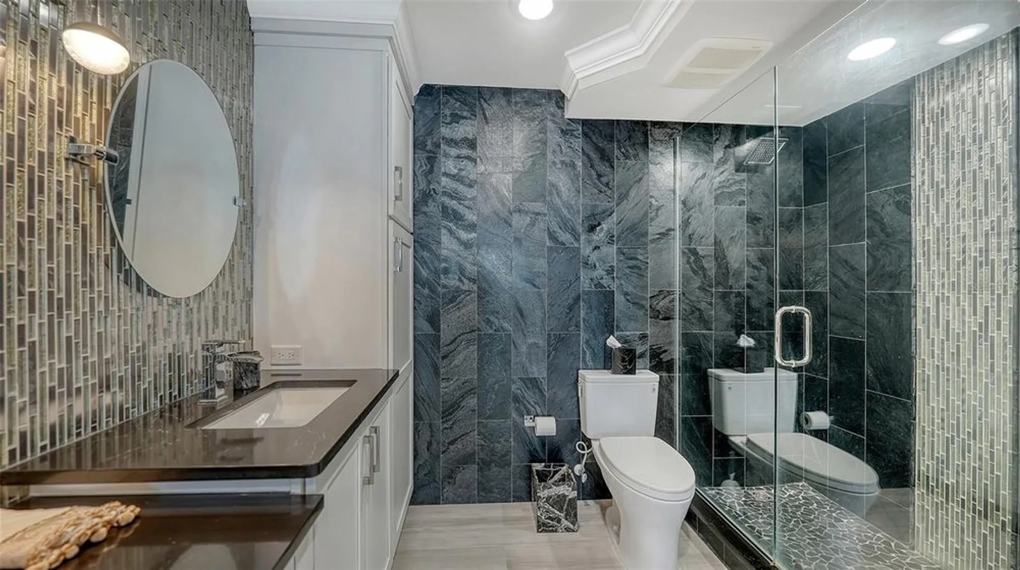 Property Slideshow image 53 of 82 | 19 whispering sands dr apt 1105, Sarasota, FL, 34242