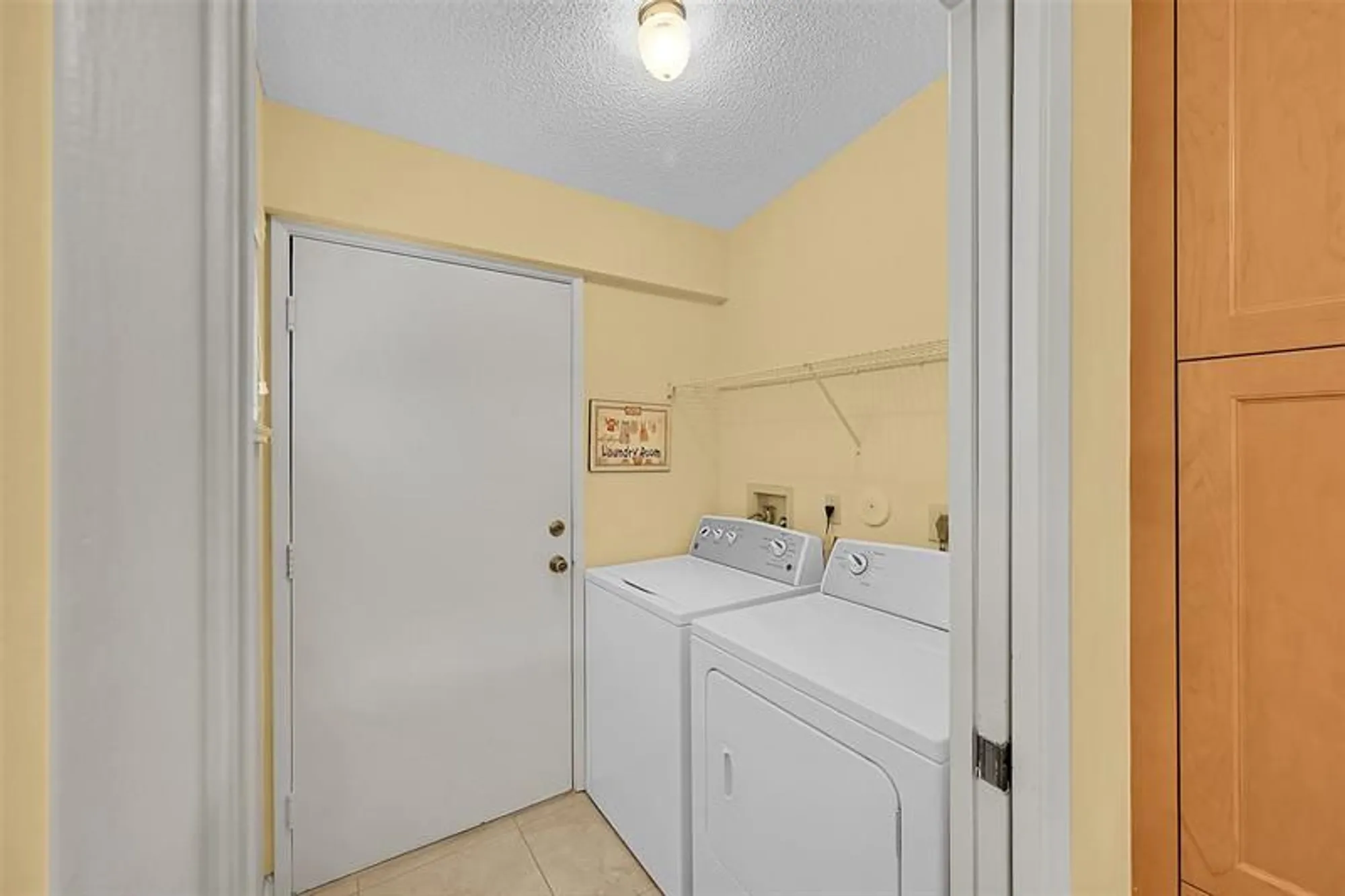 Property Slideshow image 5 of 26 | 8252 springlake dr # 8252, Boca Raton, FL, 33496