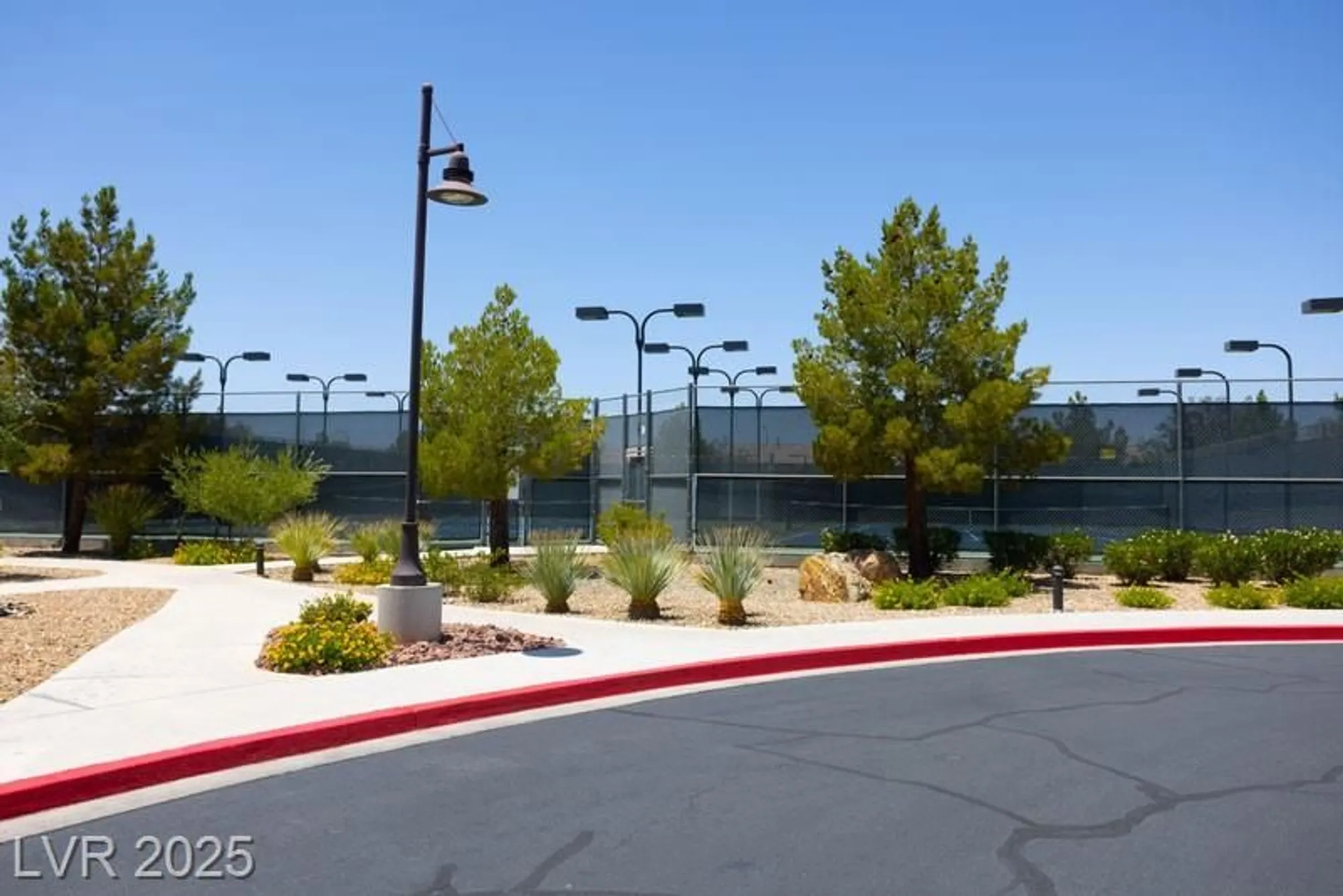 Property Slideshow image 33 of 43 | 5935 saddle horse ave, Las Vegas, NV, 89122