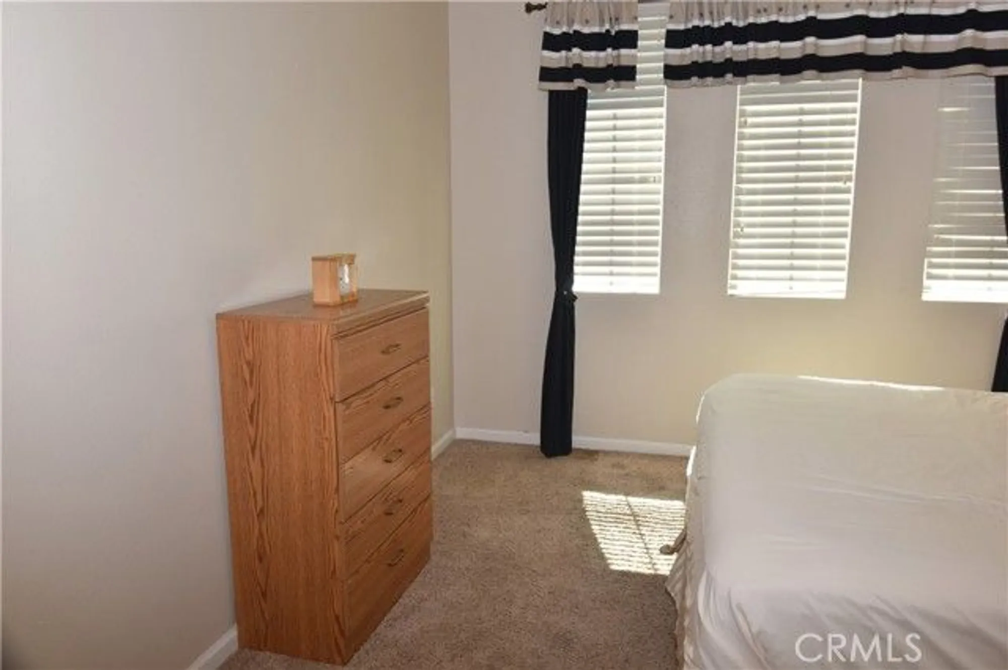 Property Slideshow image 34 of 62 | 24588 littlehorn dr, Corona, CA, 92883