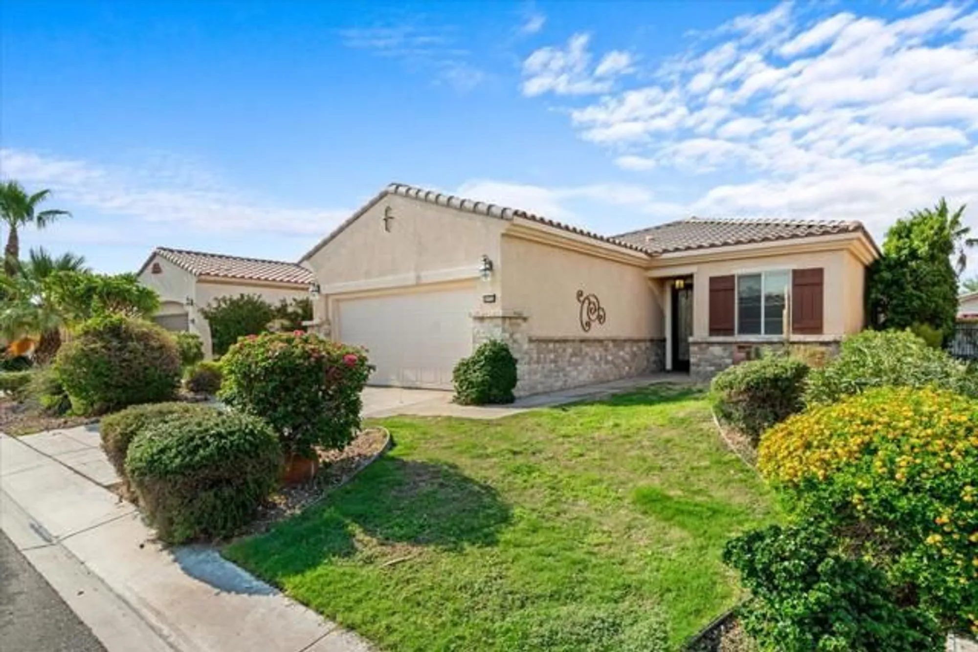 Property Slideshow image 2 of 31 | 80555 avenida san fernando, Indio, CA, 92203