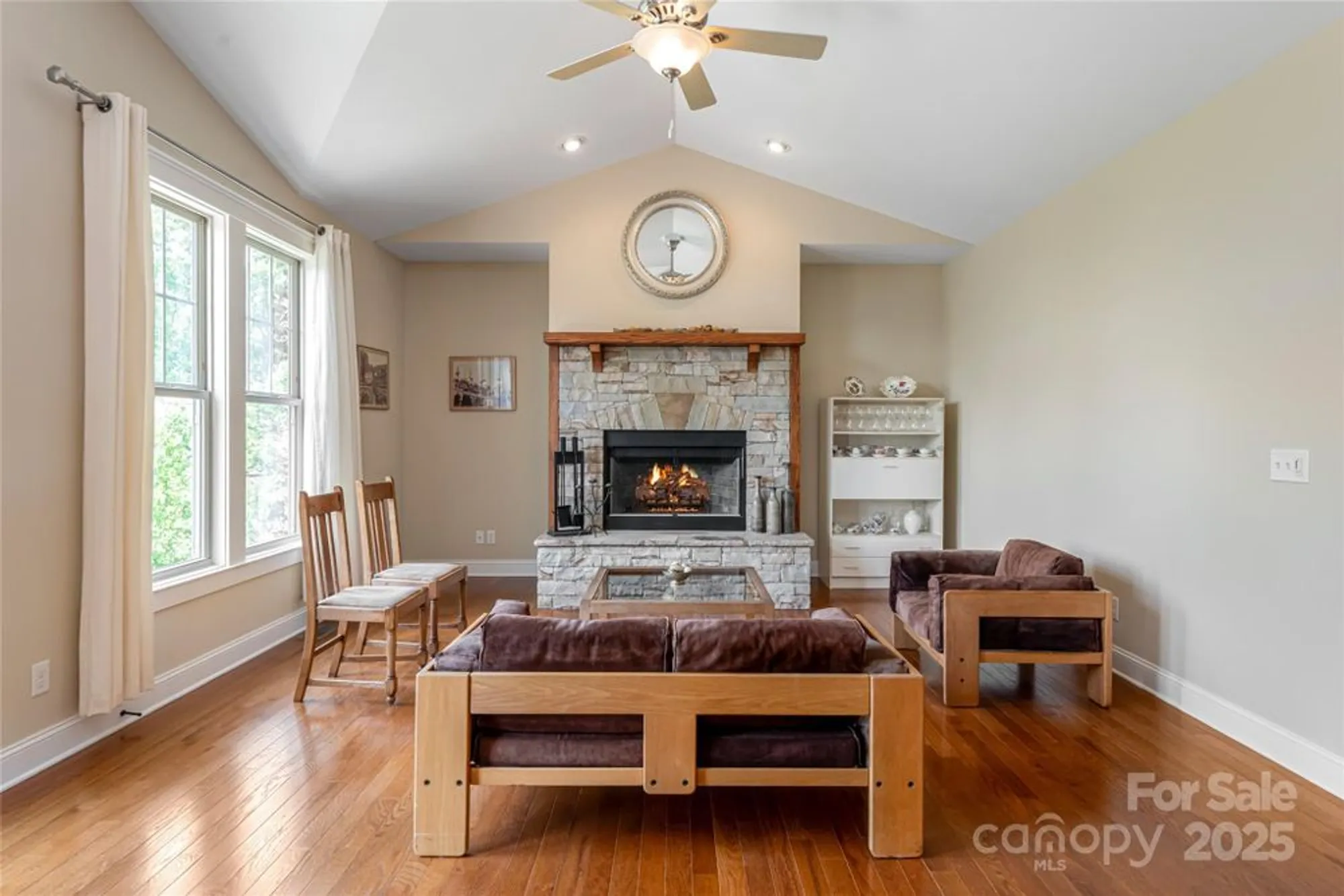 Property Slideshow image 8 of 48 | 91 greenwells glory dr, Biltmore Lake, NC, 28715