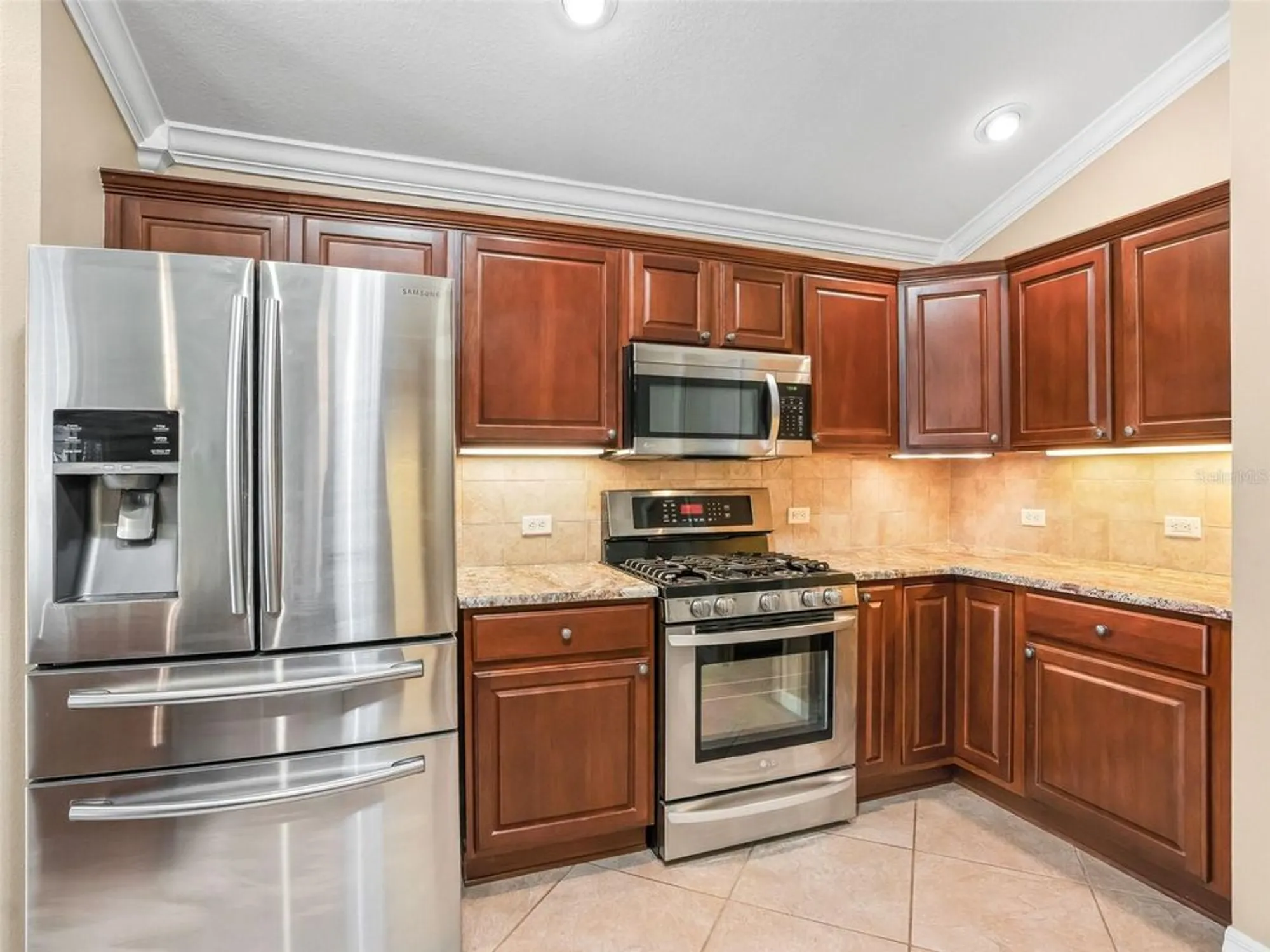Property Slideshow image 18 of 54 | 728 dowding way, The Villages, FL, 32162