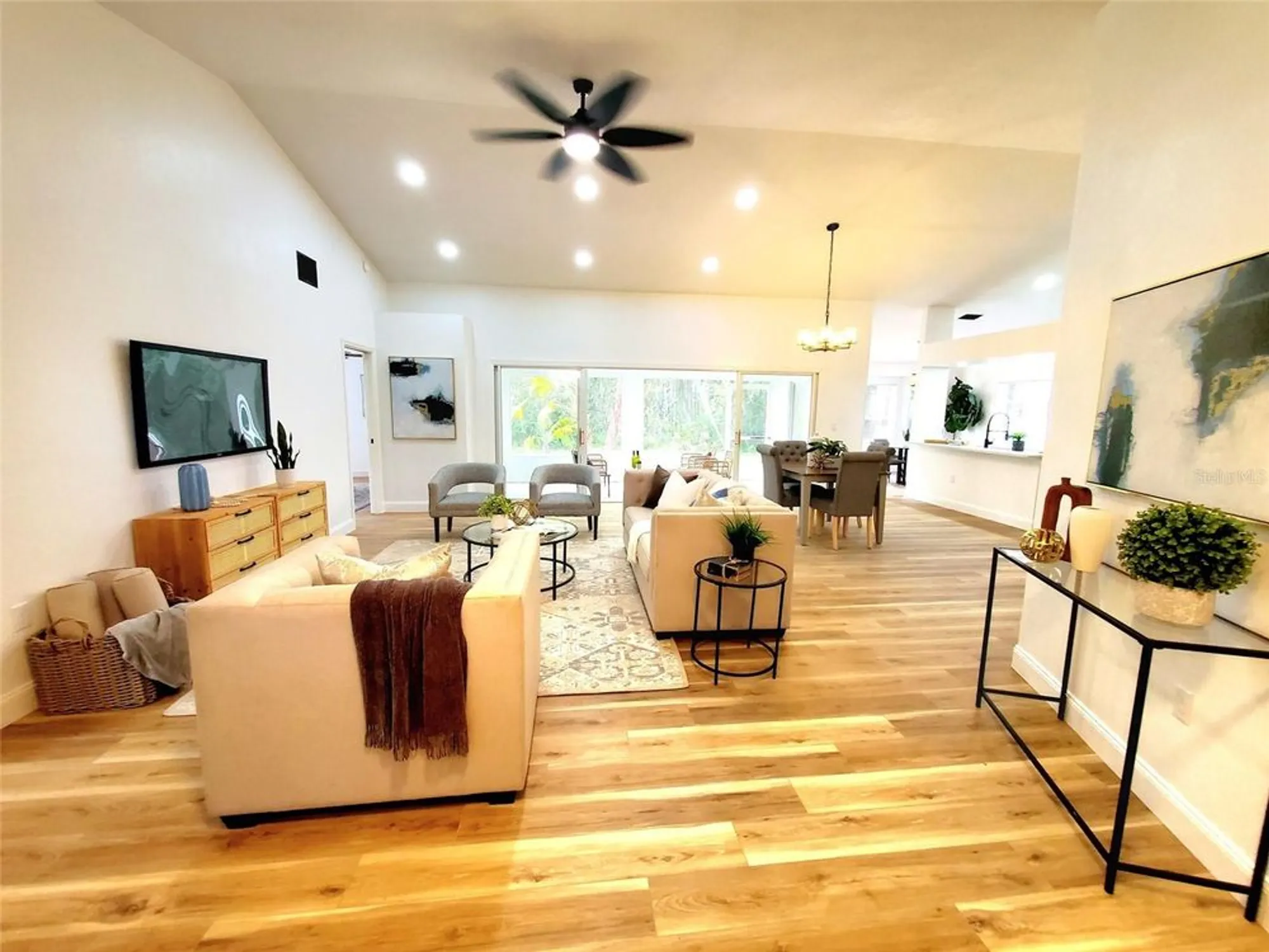 Property Slideshow image 6 of 50 | 1517 morning rose pl, Trinity, FL, 34655