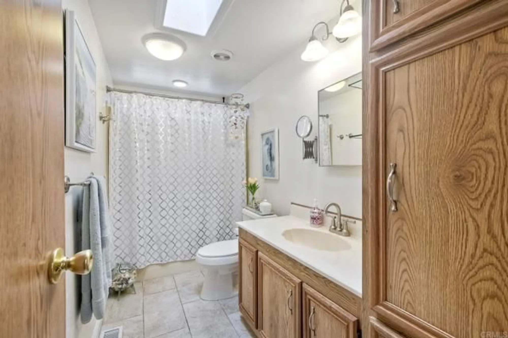 Property Slideshow image 20 of 36 | 1477 salem ct, Oceanside, CA, 92057