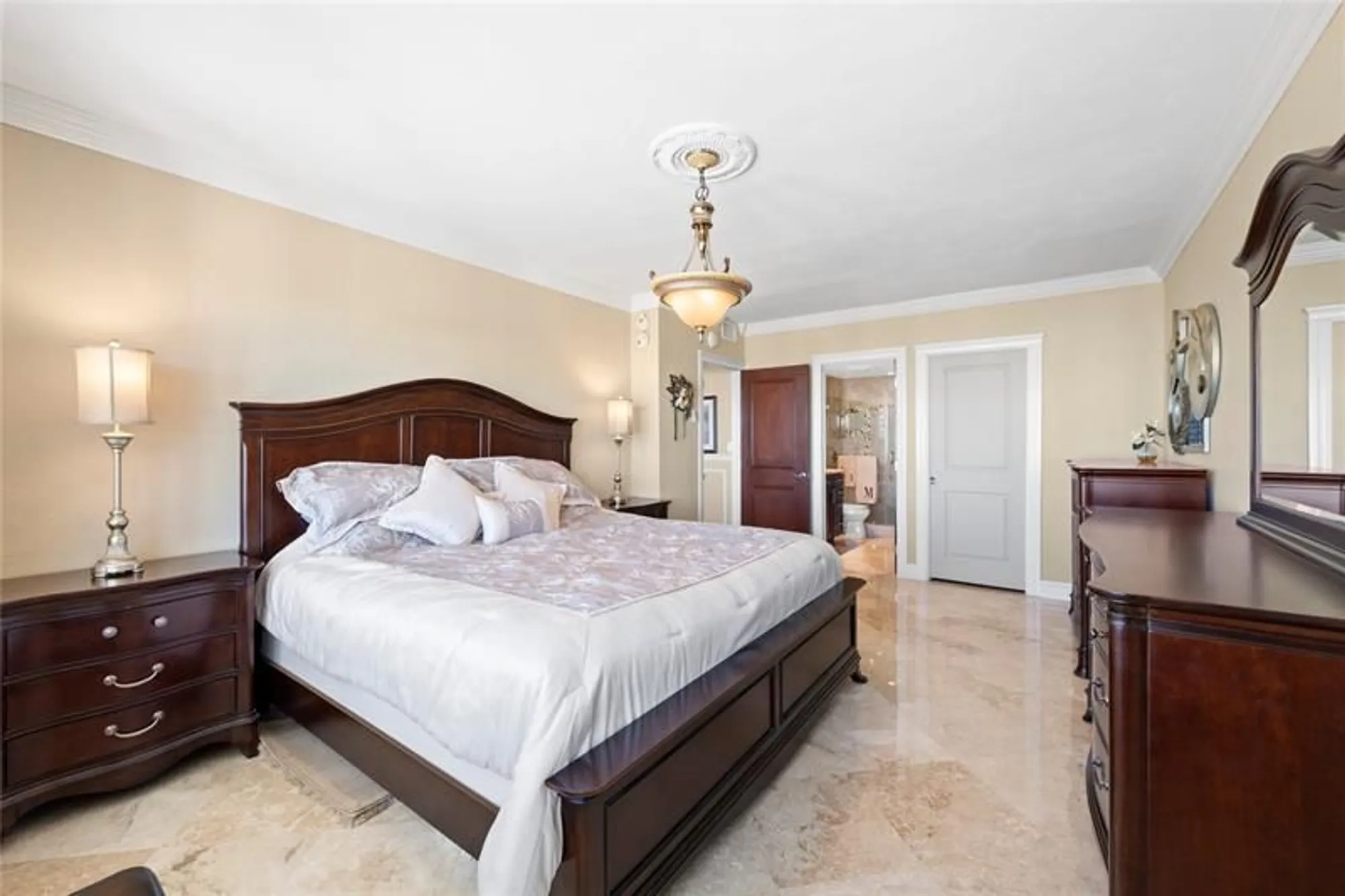 Property Slideshow image 27 of 58 | 3300 ne 36th st 1715, Fort Lauderdale, FL, 33308