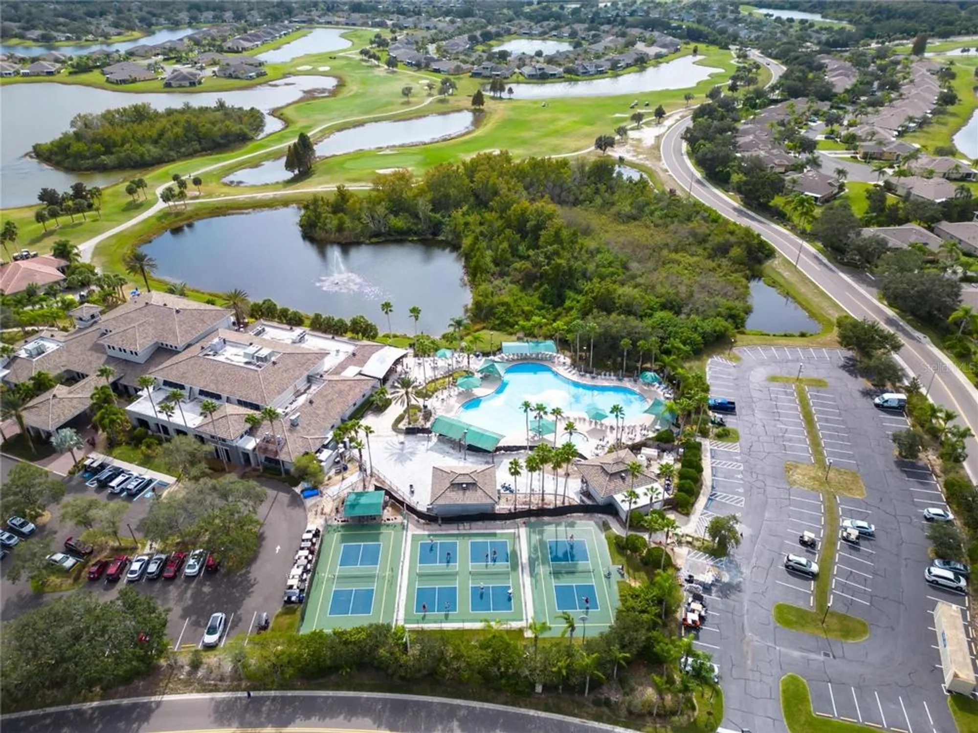 Property Slideshow image 40 of 54 | 401 dorchester pl 58, Sun City Center, FL, 33573