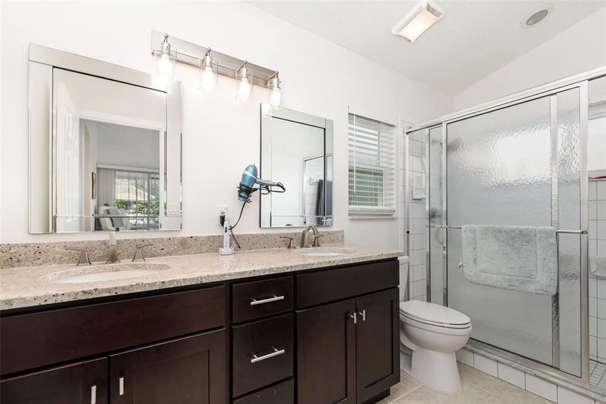Property Slideshow image 17 of 29 | 4525 eaglewood dr, Leesburg, FL, 34748