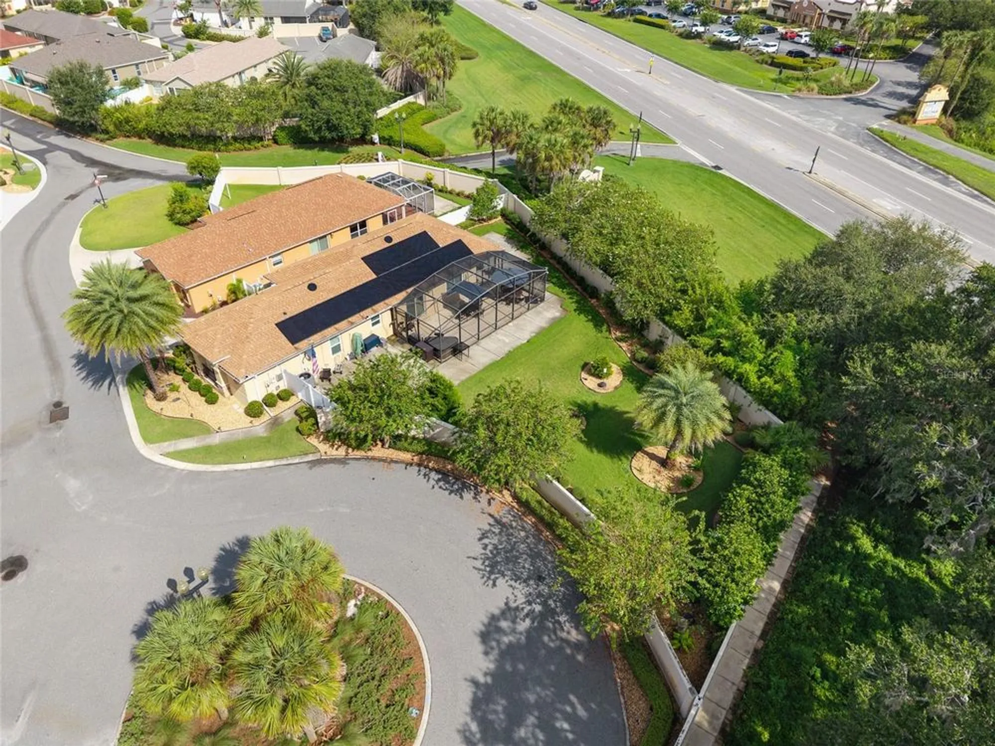 Property Slideshow image 31 of 37 | 431 jarquin way, The Villages, FL, 32162