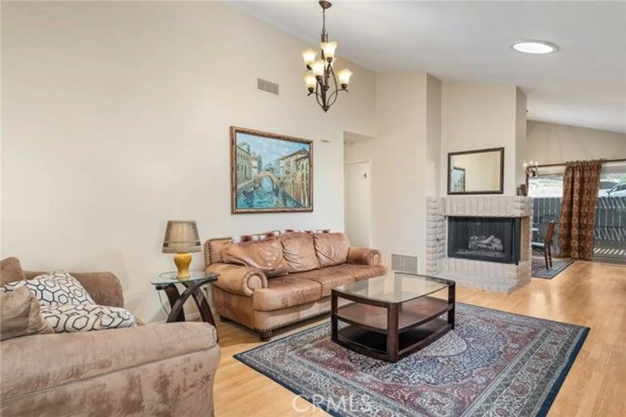 Property Slideshow image 5 of 31 | 1400 market st, Vista, CA, 92084