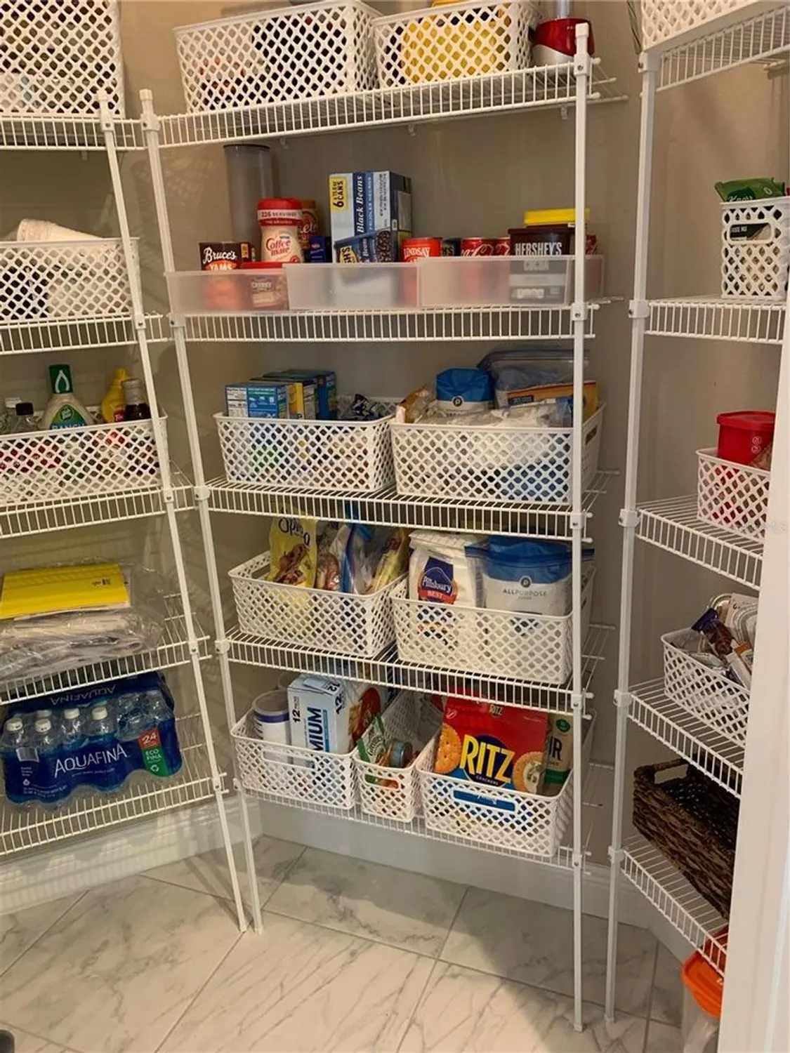 Property Slideshow image 30 of 87 | 16015 cape coral dr, Wimauma, FL, 33598