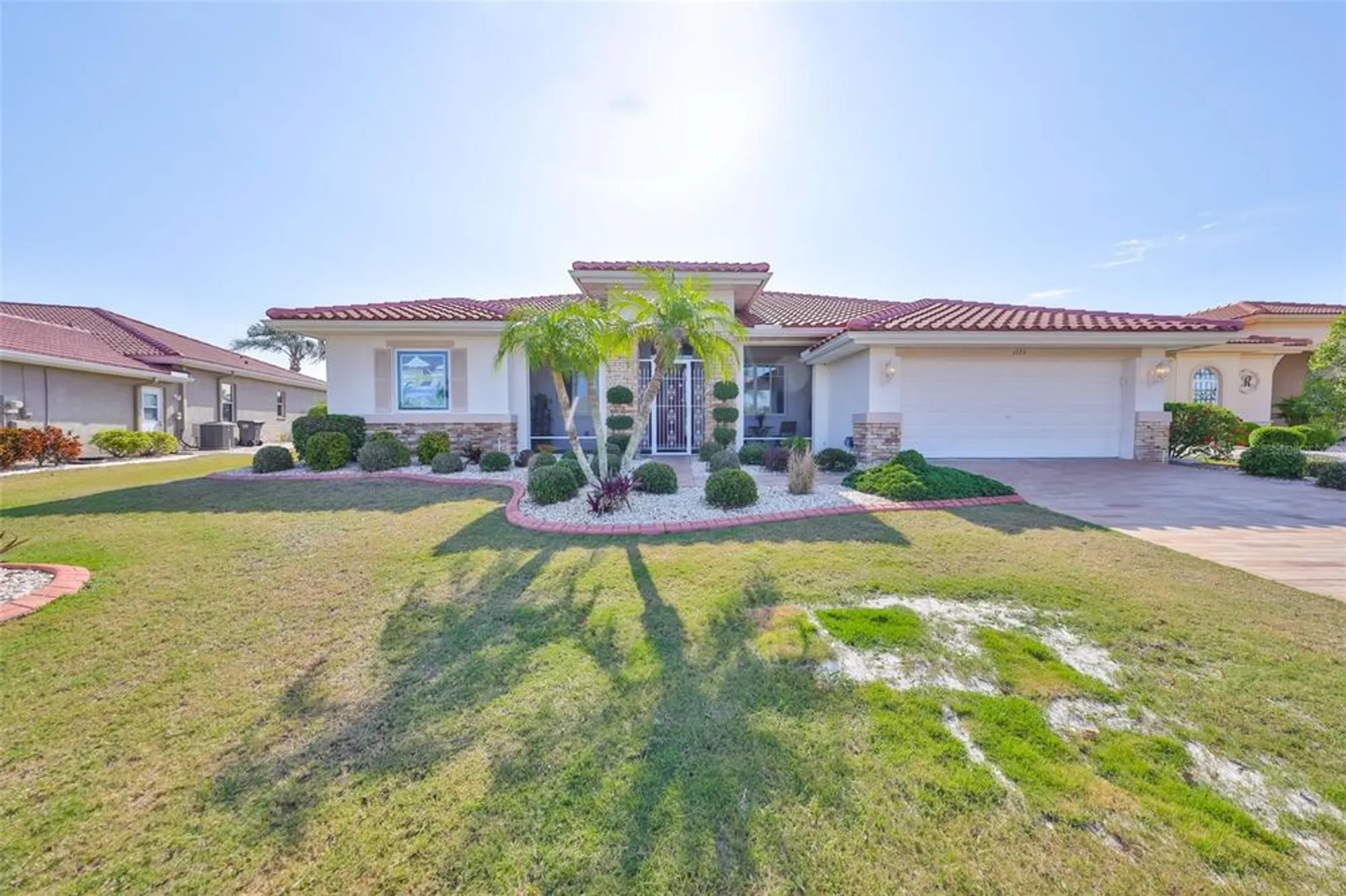 Property Slideshow image 42 of 51 | 1123 signature dr, Sun City Center, FL, 33573