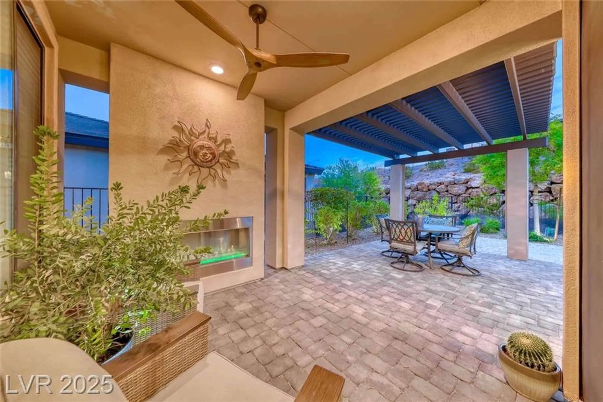Property Slideshow image 29 of 54 | 13 stone yucca ct, Henderson, NV, 89011
