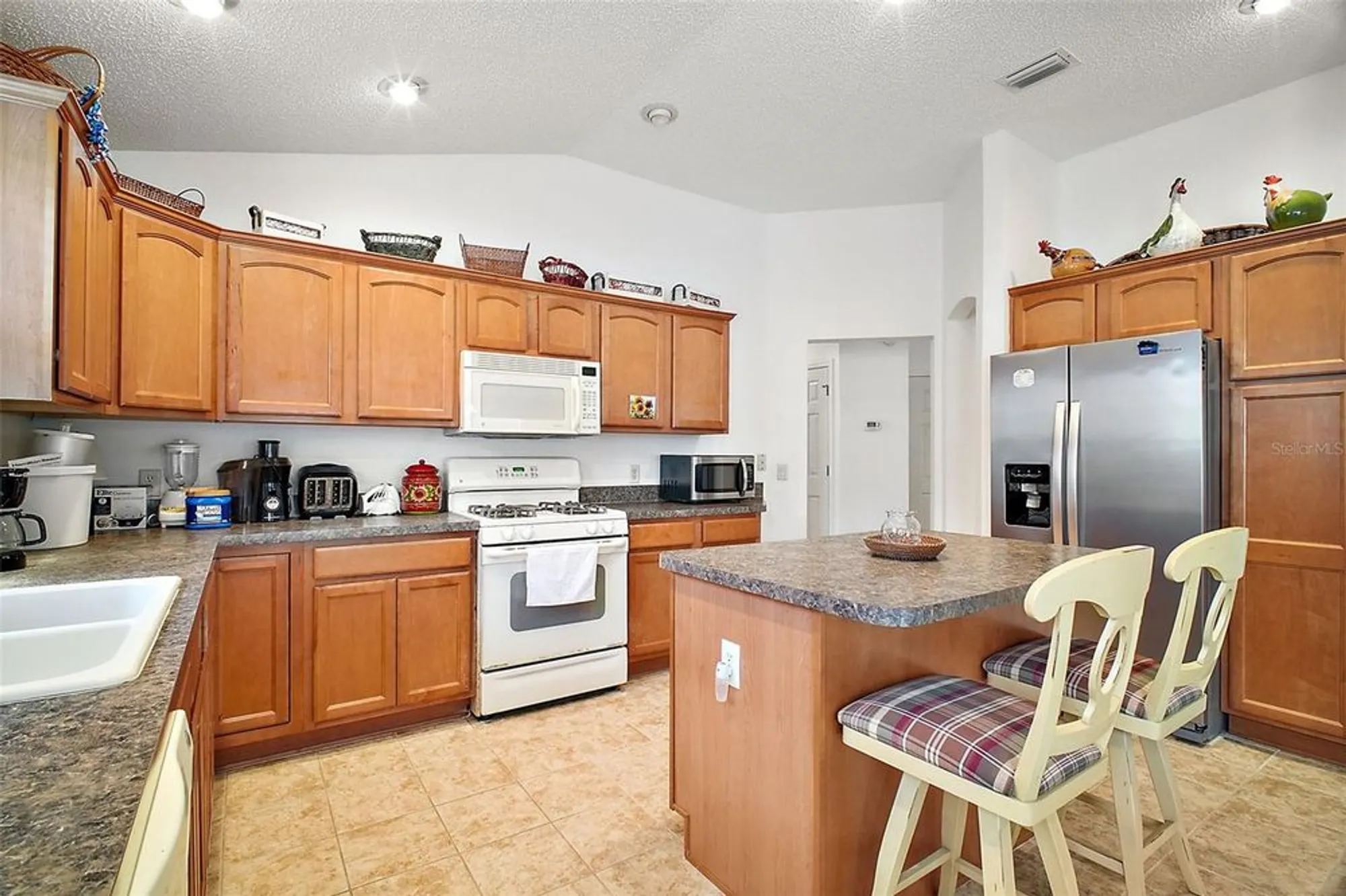 Property Slideshow image 19 of 30 | 2378 ridgeway ct, The Villages, FL, 32162