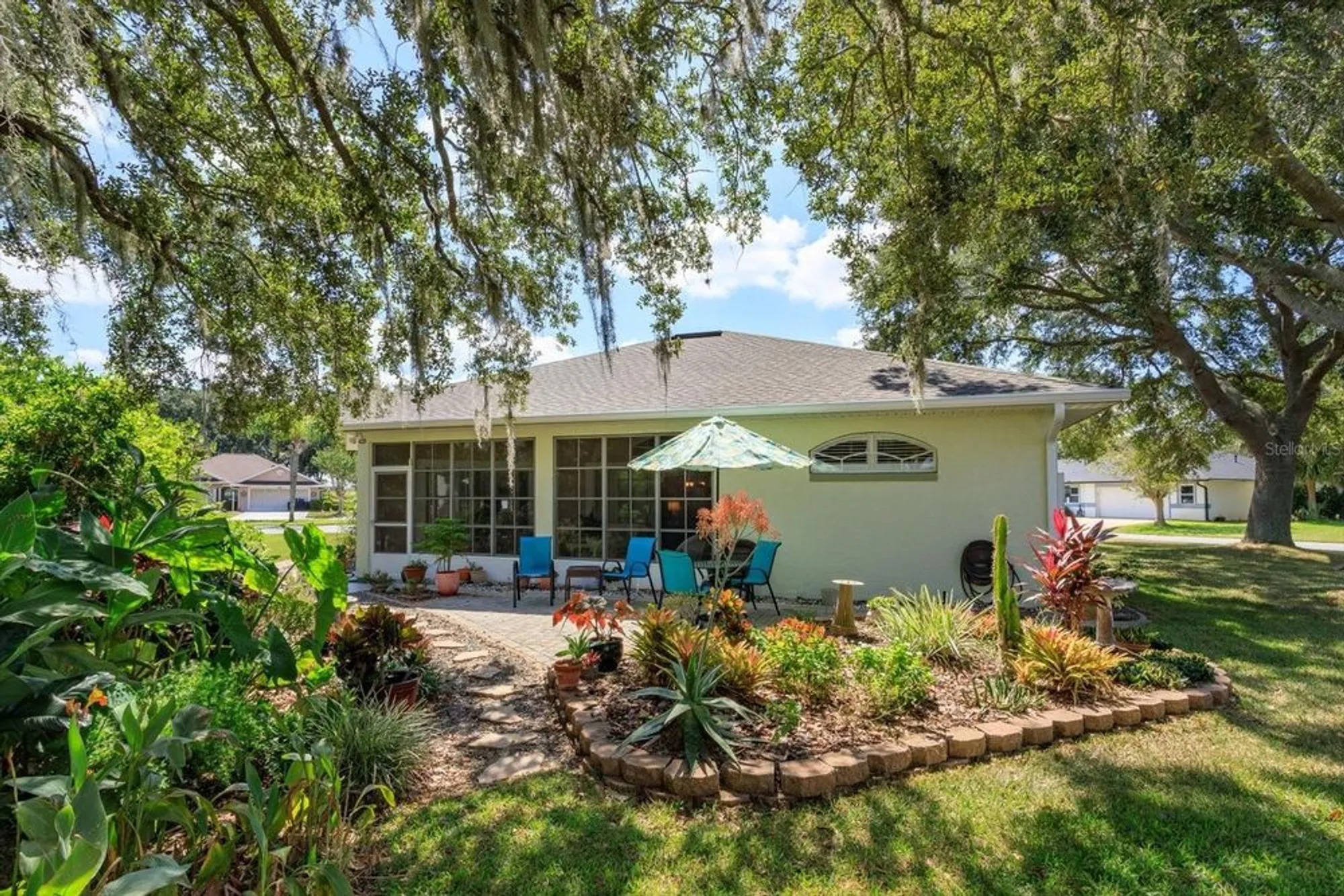 Property Slideshow image 27 of 28 | 5401 essex ct, Leesburg, FL, 34748