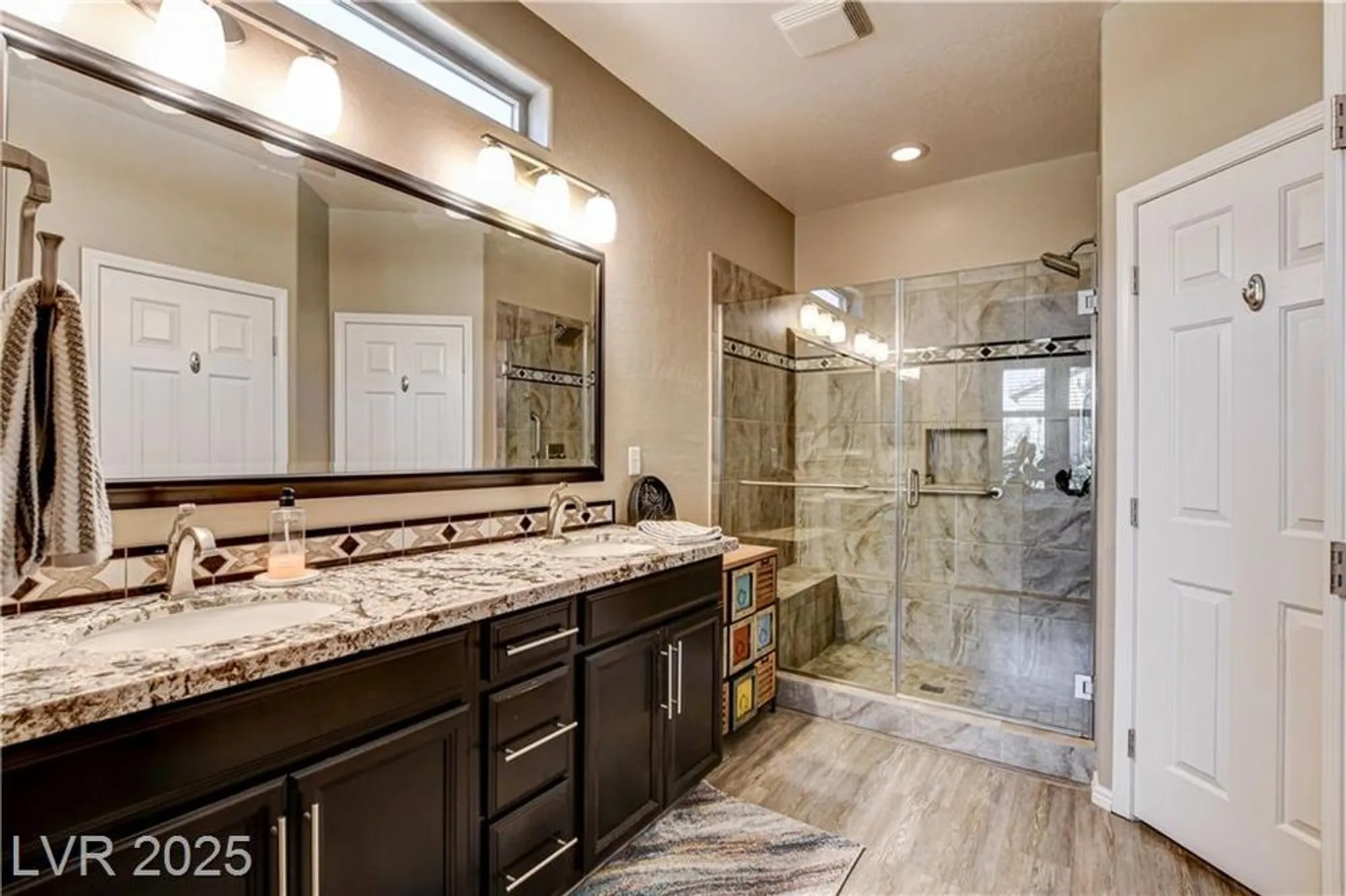 Property Slideshow image 33 of 63 | 3712 corte bella hills ave, North Las Vegas, NV, 89081