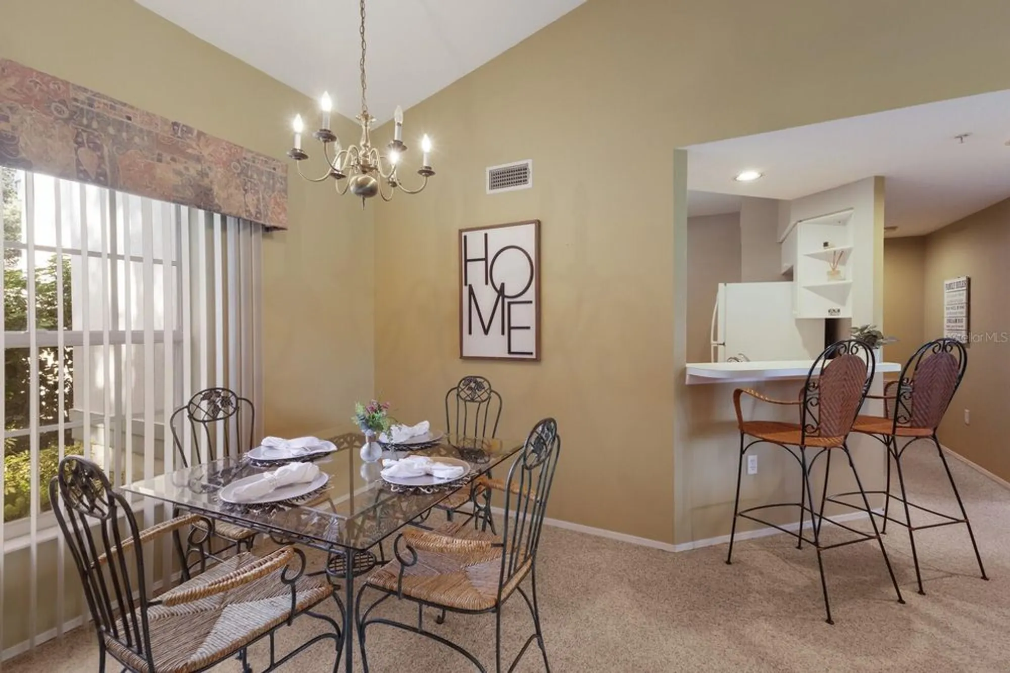 Property Slideshow image 3 of 30 | 6315 green oak cir # 13a, Bradenton, FL, 34203