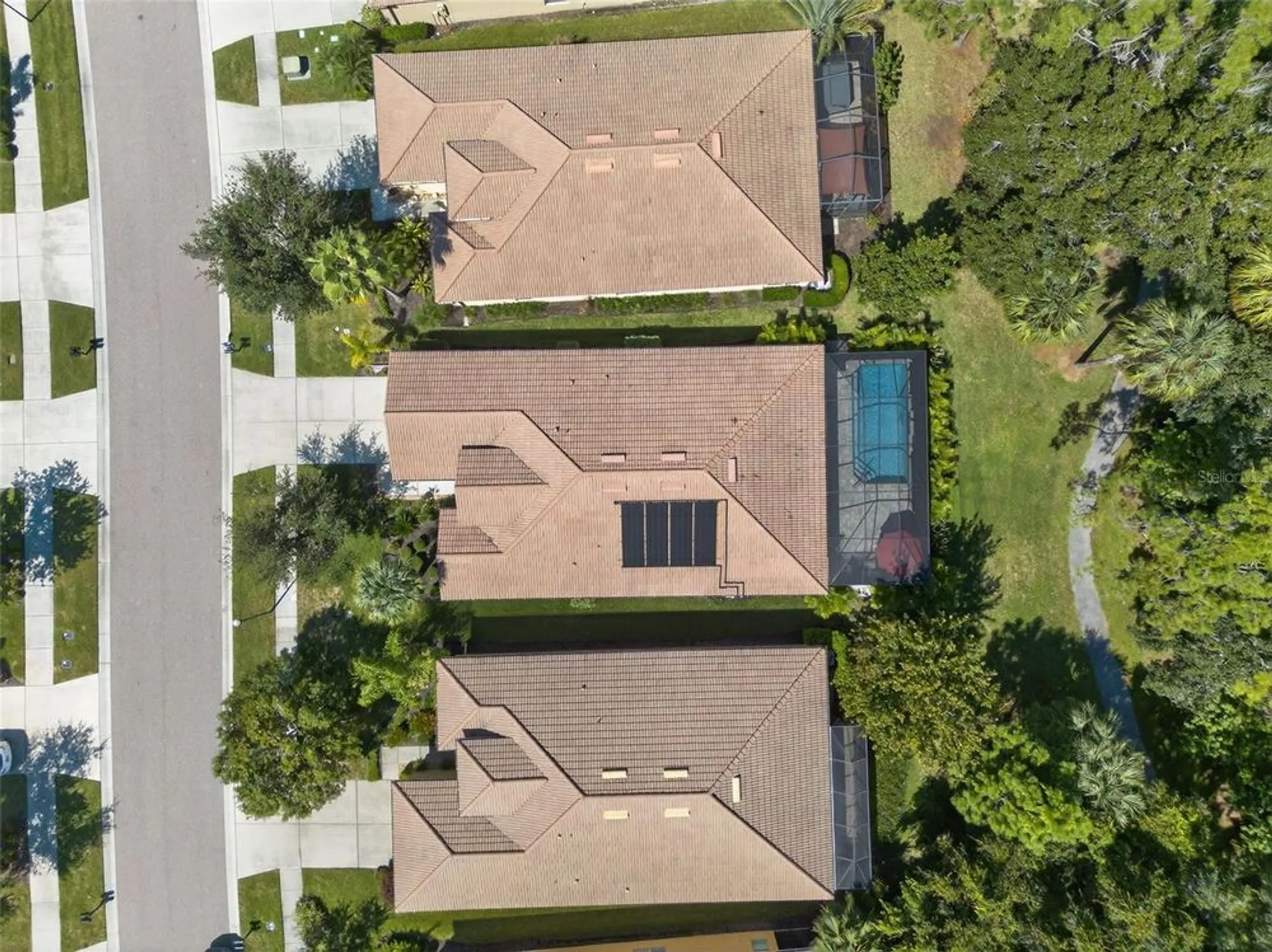 Property Slideshow image 53 of 55 | 359 laurel falls dr, Apollo Beach, FL, 33572