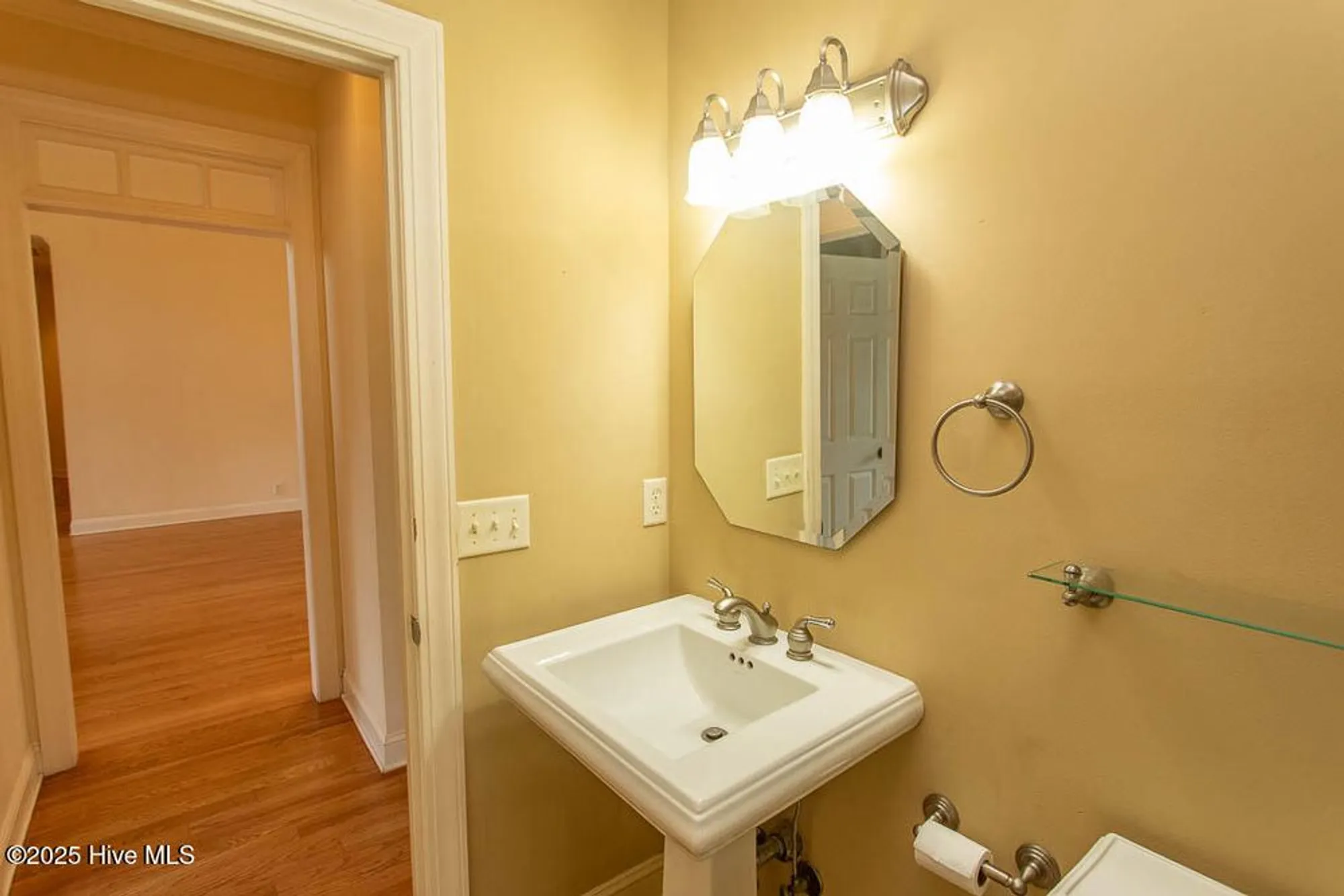 Property Slideshow image 39 of 76 | 62 abbington pl, Ocean Isle Beach, NC, 28469