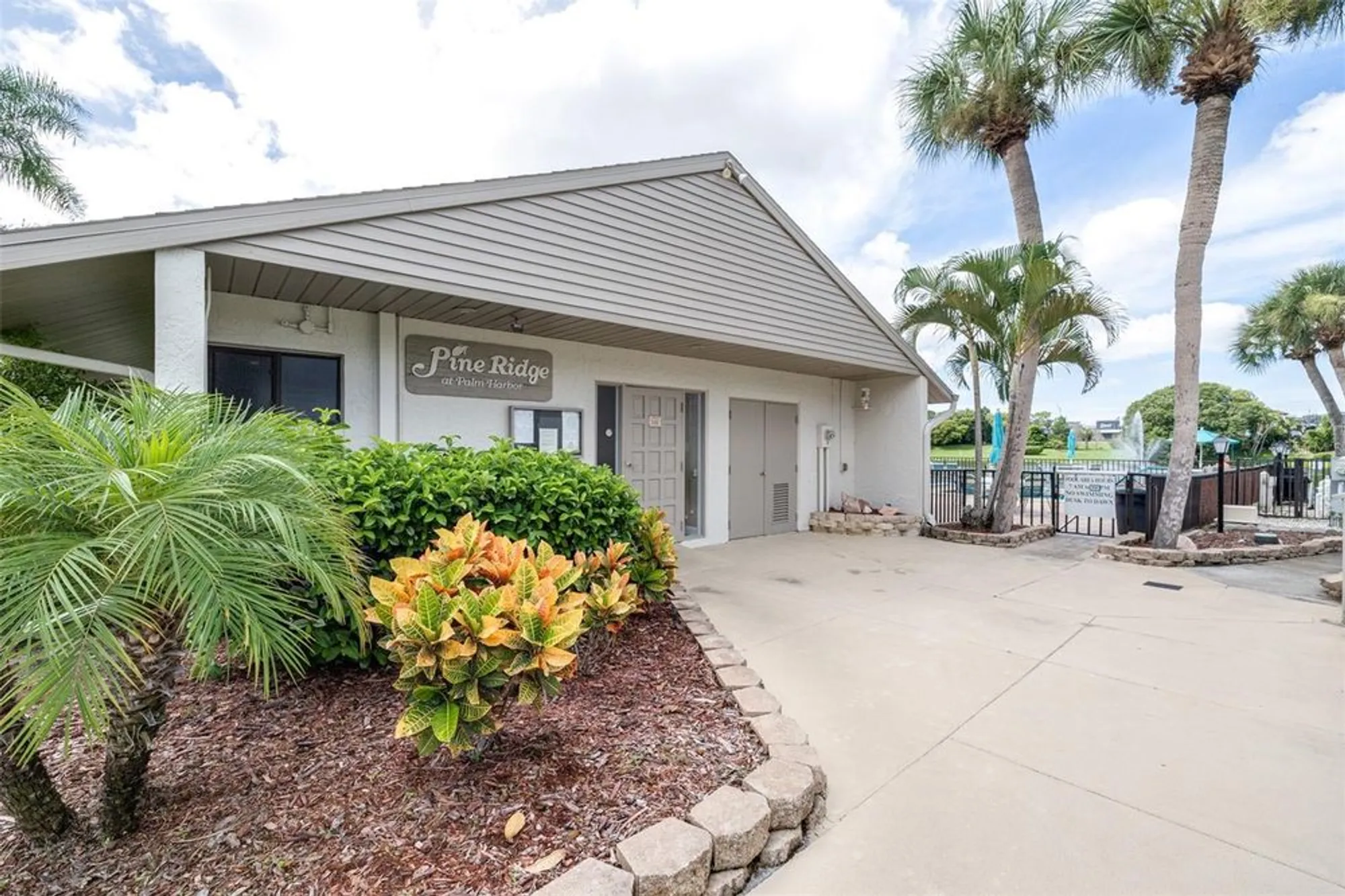 Property Slideshow image 27 of 34 | 1871 pine ridge way w apt h3, Palm Harbor, FL, 34684