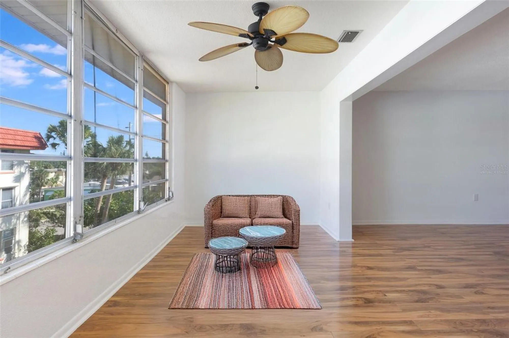 Property Slideshow image 8 of 30 | 3010 59th st 303, Gulfport, FL, 33707