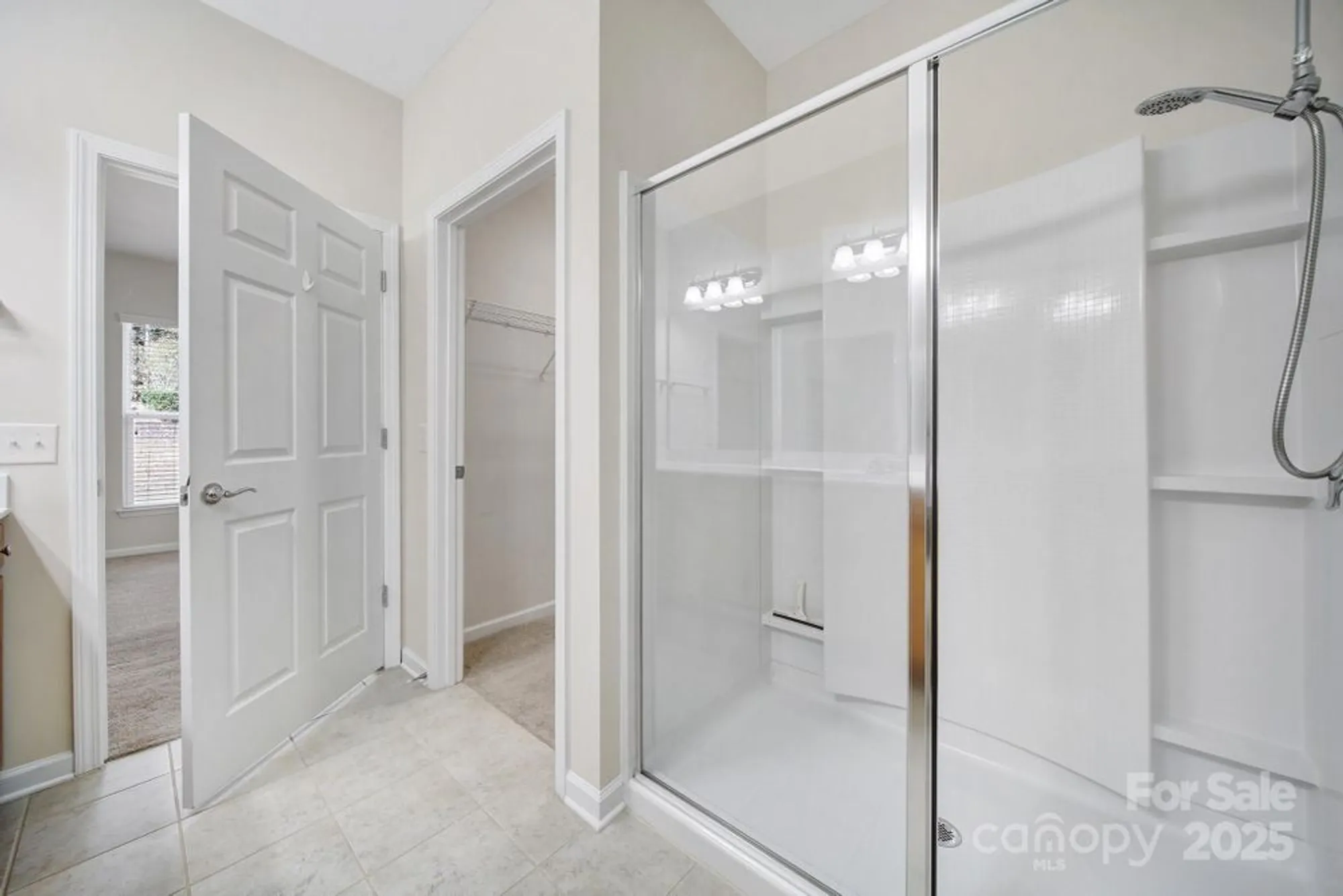 Property Slideshow image 19 of 41 | 20257 dovekie ln, Fort Mill, SC, 29707