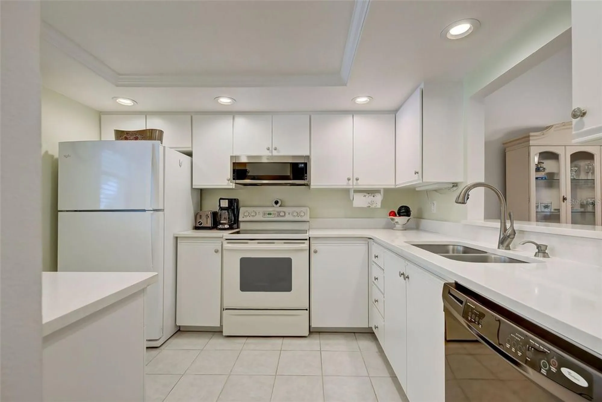 Property Slideshow image 17 of 44 | 1100 capri isles blvd 324, Venice, FL, 34292