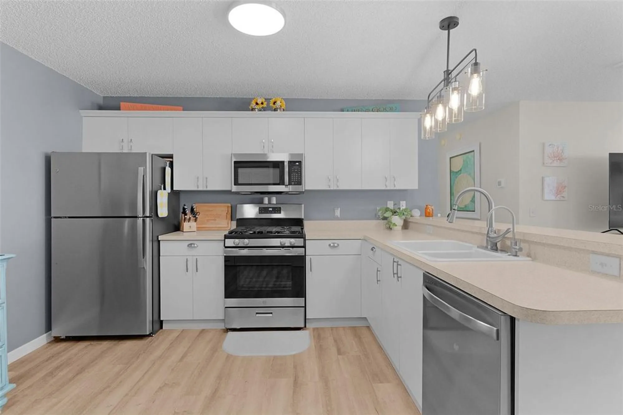 Property Slideshow image 18 of 44 | 2063 thornton ter, The Villages, FL, 32162