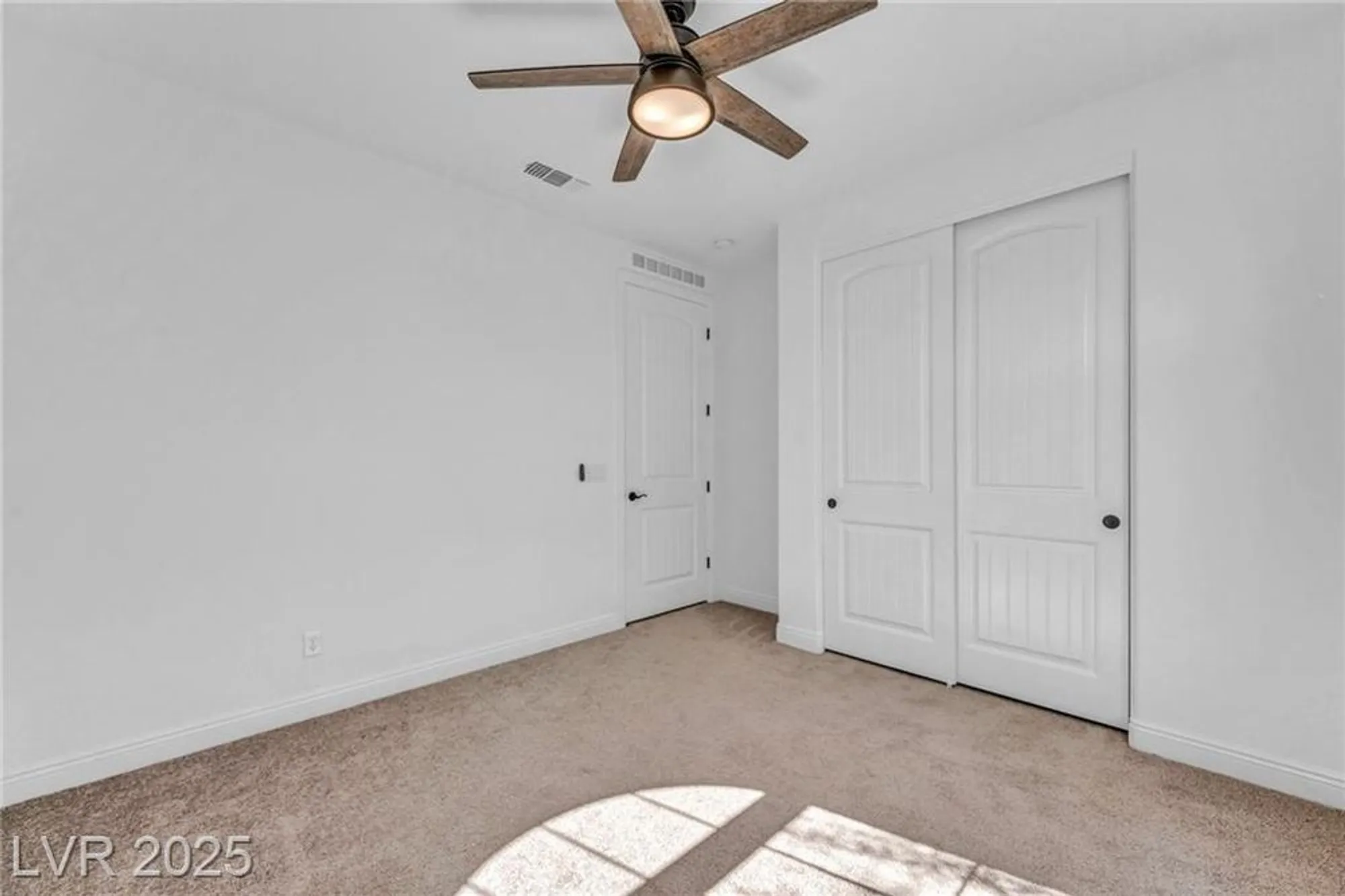 Property Slideshow image 39 of 83 | 906 majestic vw, Mesquite, NV, 89034