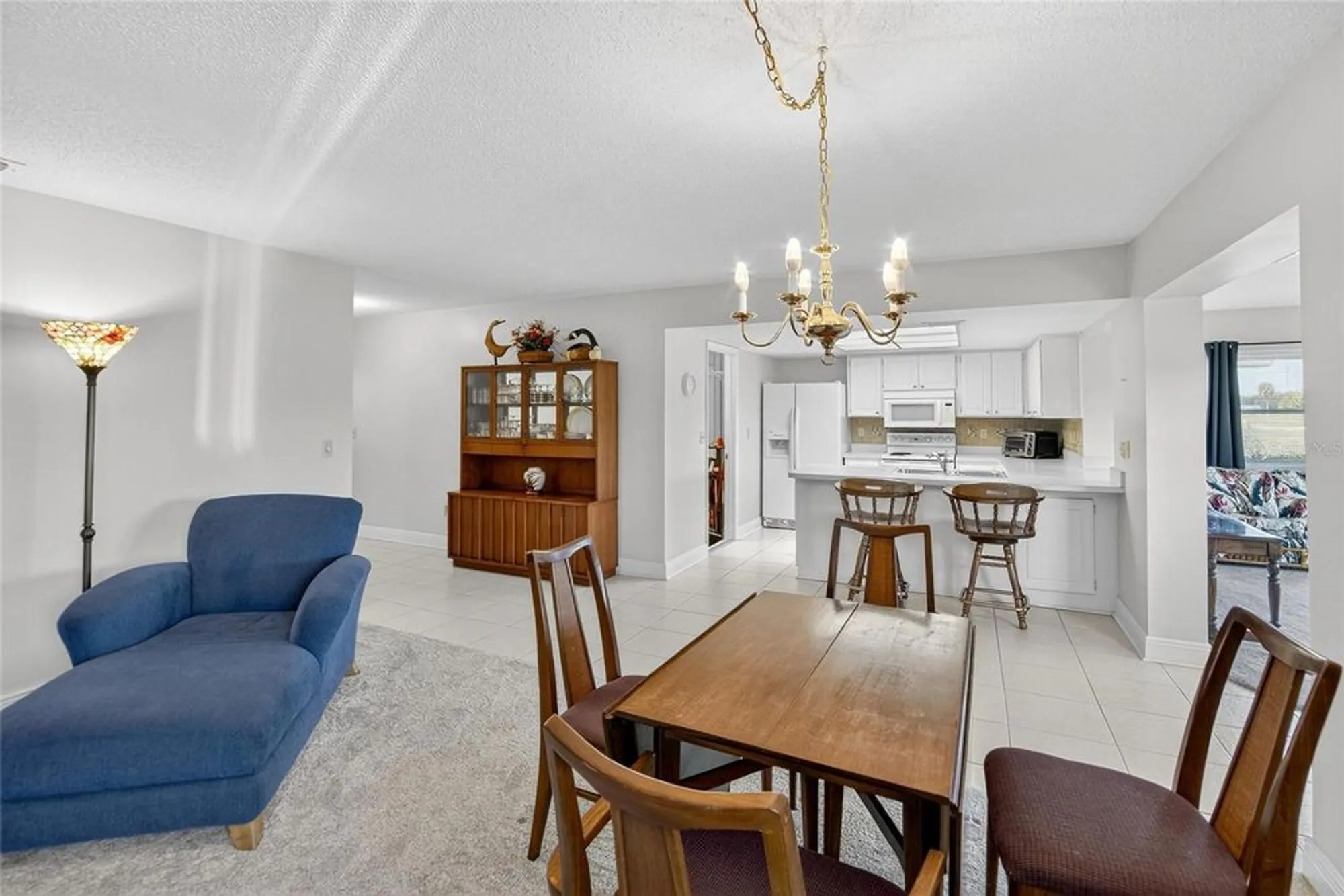 Property Slideshow image 13 of 84 | 1015 harefield cir # 1015, Sun City Center, FL, 33573