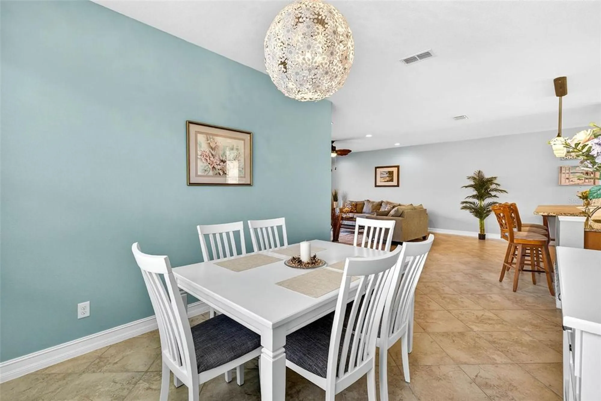 Property Slideshow image 15 of 64 | 15652 aurora lake cir, Wimauma, FL, 33598