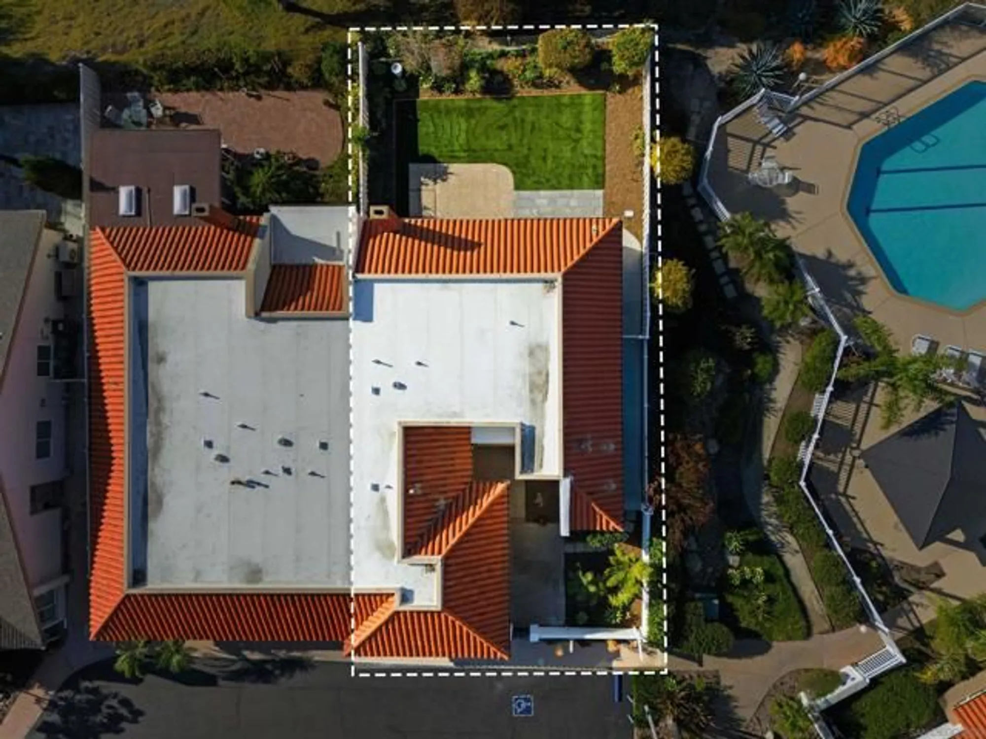 Property Slideshow image 25 of 31 | 3579 twilight ln, Oceanside, CA, 92056