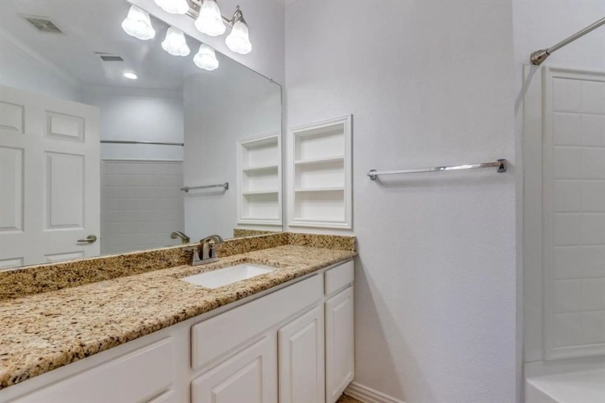 Property Slideshow image 22 of 25 | 727 scenic ranch cir, Fairview, TX, 75069