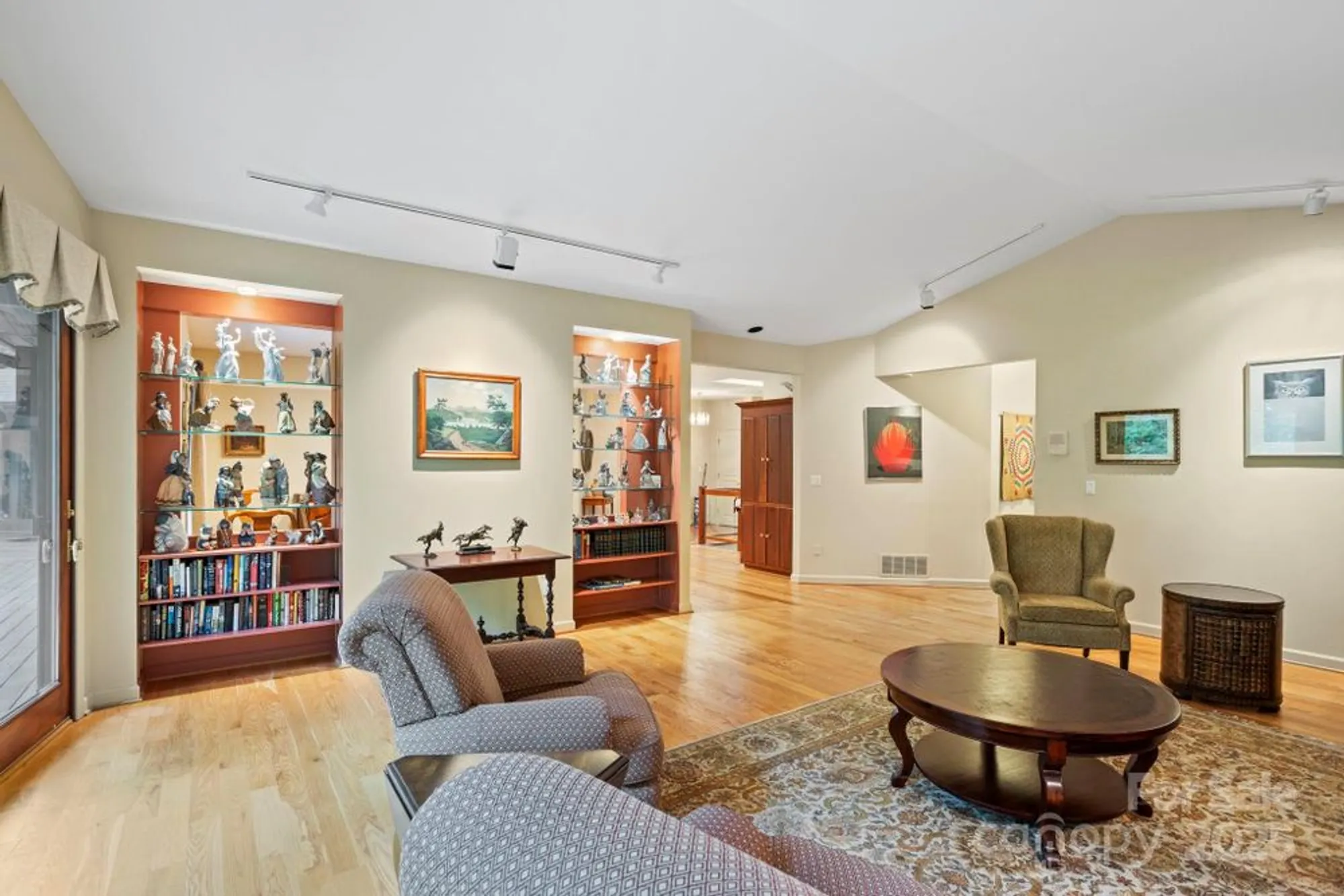 Property Slideshow image 21 of 48 | 100 elmridge dr, Flat Rock, NC, 28731