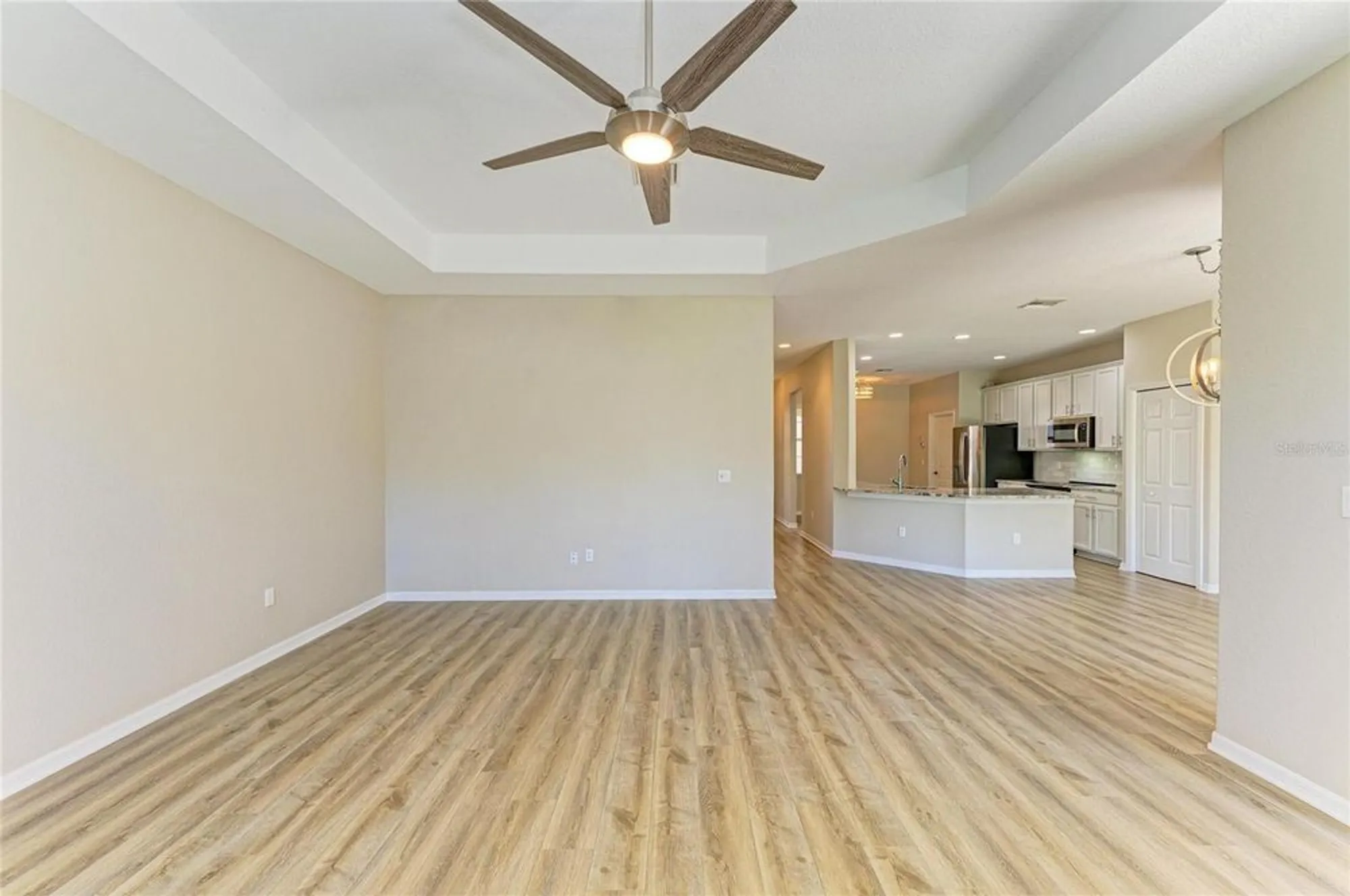 Property Slideshow image 19 of 63 | 350 river enclave ct, Bradenton, FL, 34212