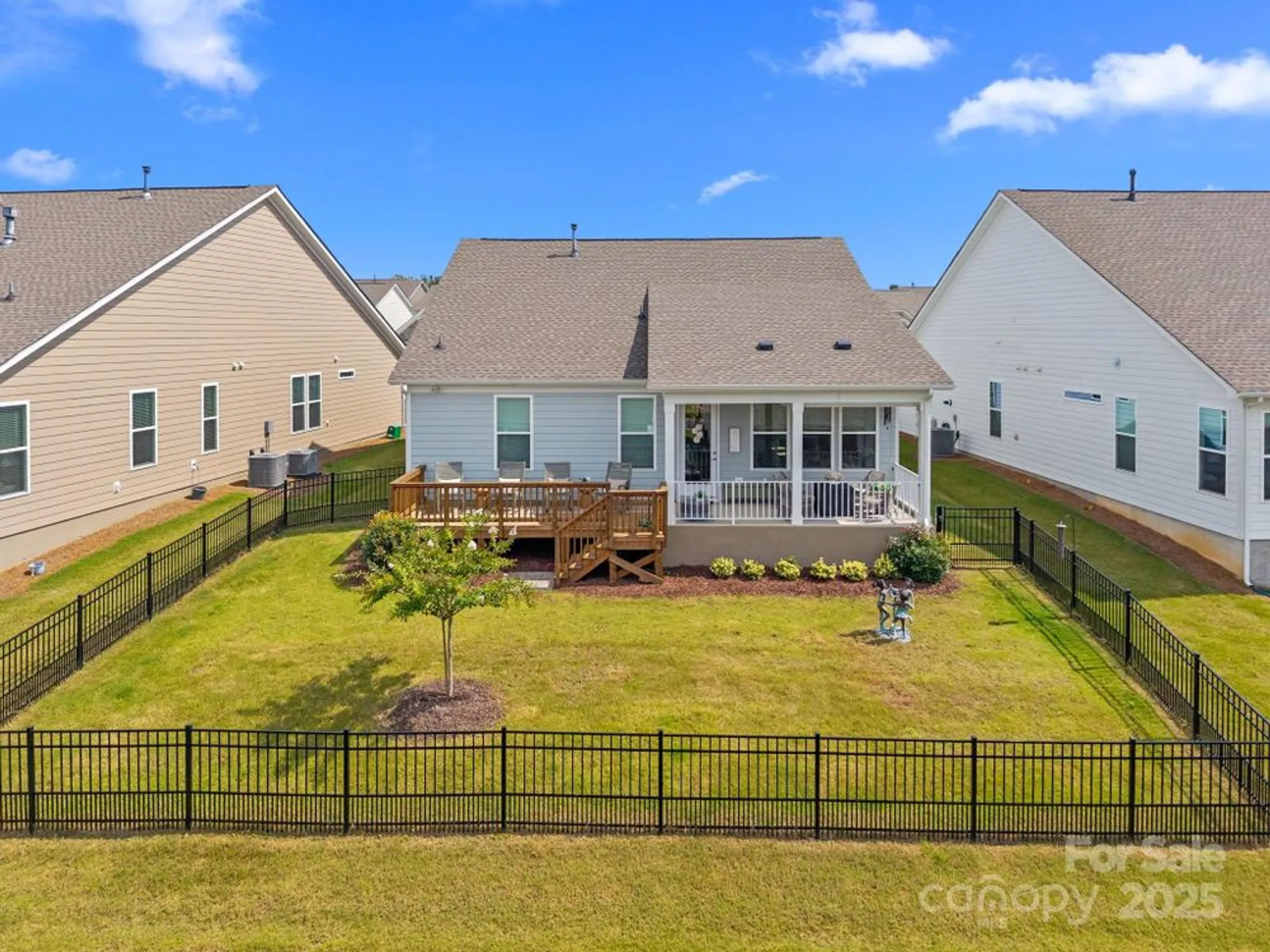 Property Slideshow image 16 of 25 | 6025 blissful dr, Charlotte, NC, 28215