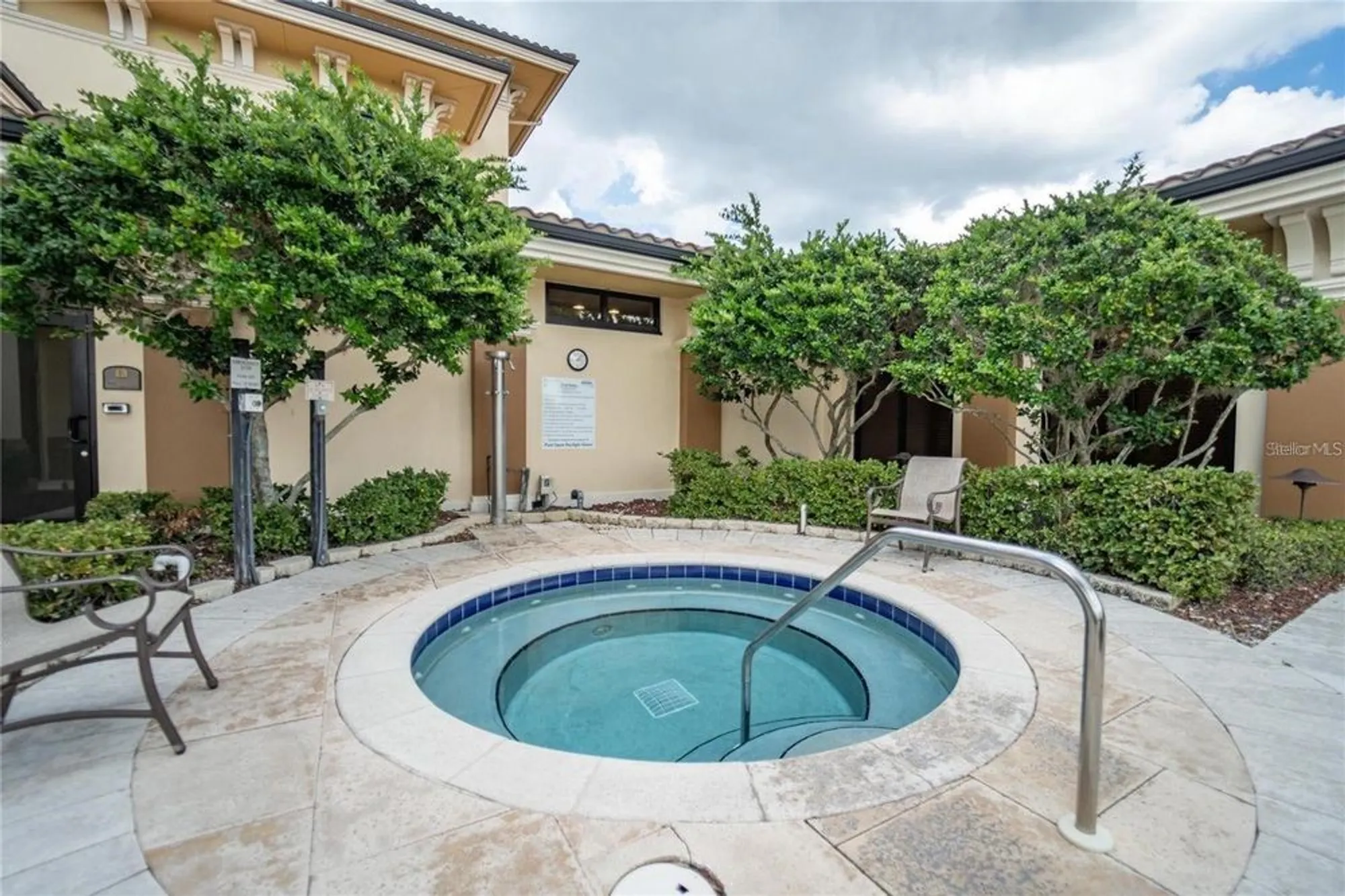 Property Slideshow image 51 of 71 | 718 chipper dr, Sun City Center, FL, 33573